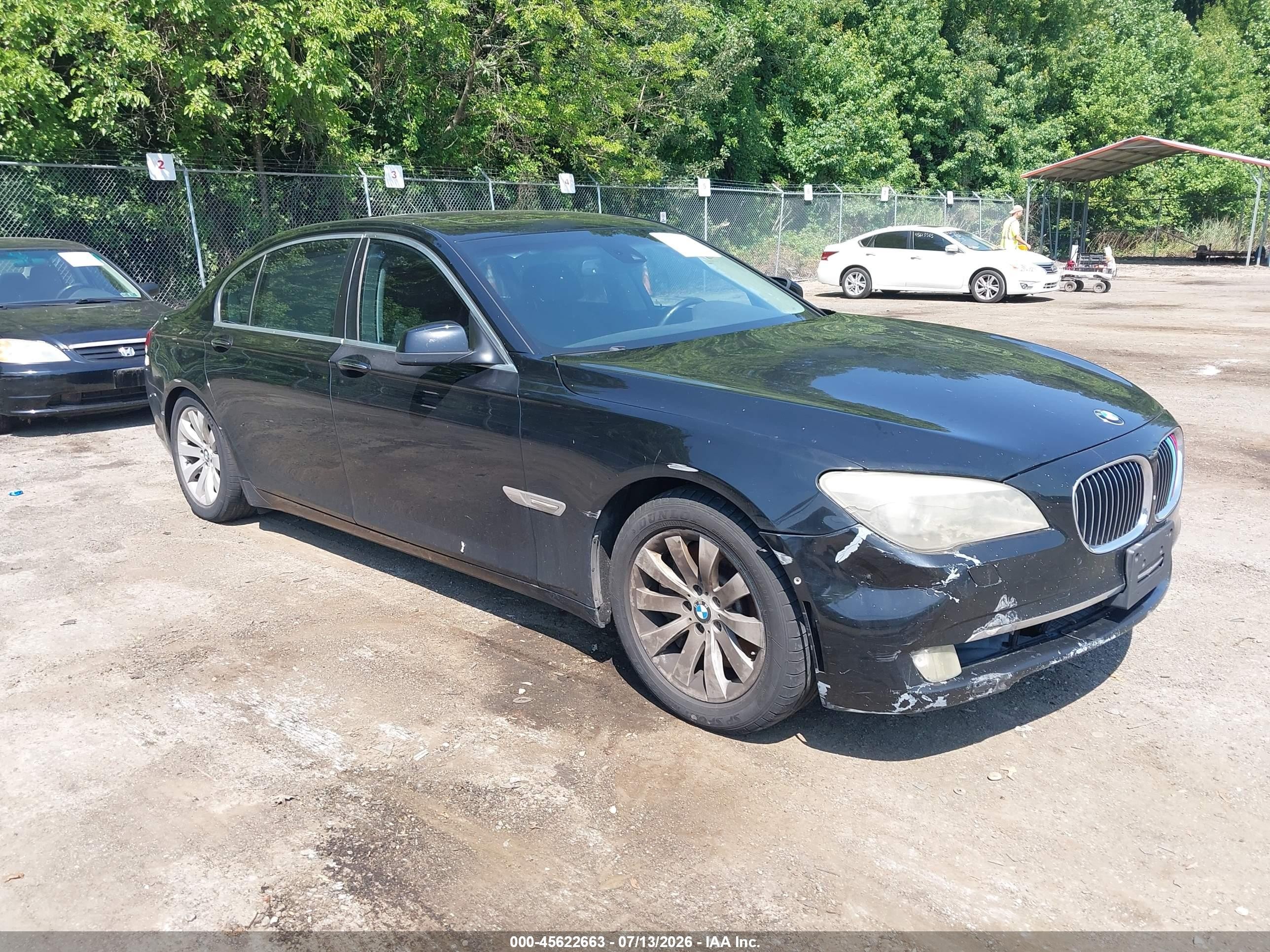 2011 BMW 7 Series 750Li, VIN WBAKB8C52BCY65849 — Normal wear