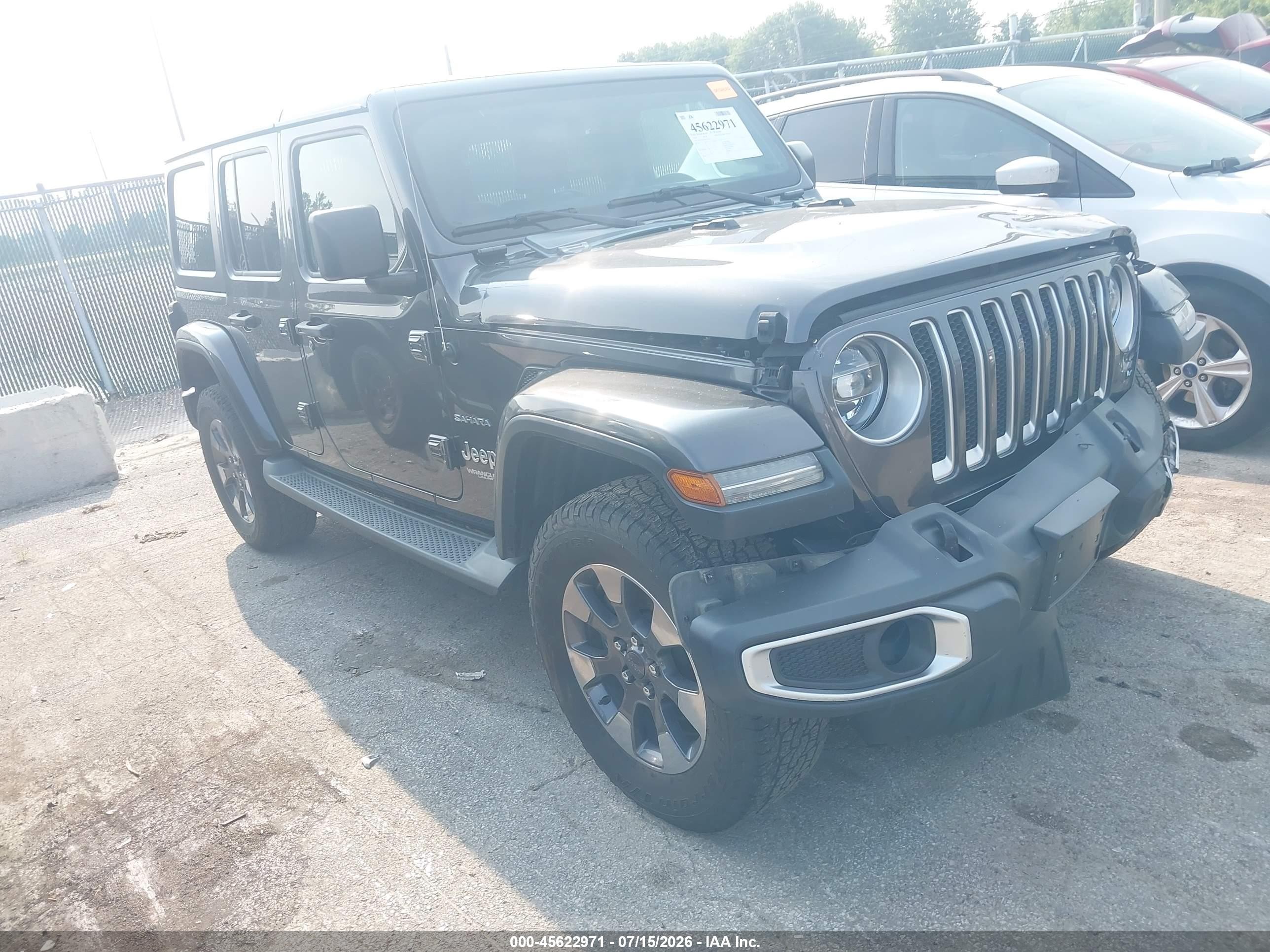 2018 Jeep Wrangler Unlimited Moab, VIN 1C4HJXEG2JW175363 — Front end