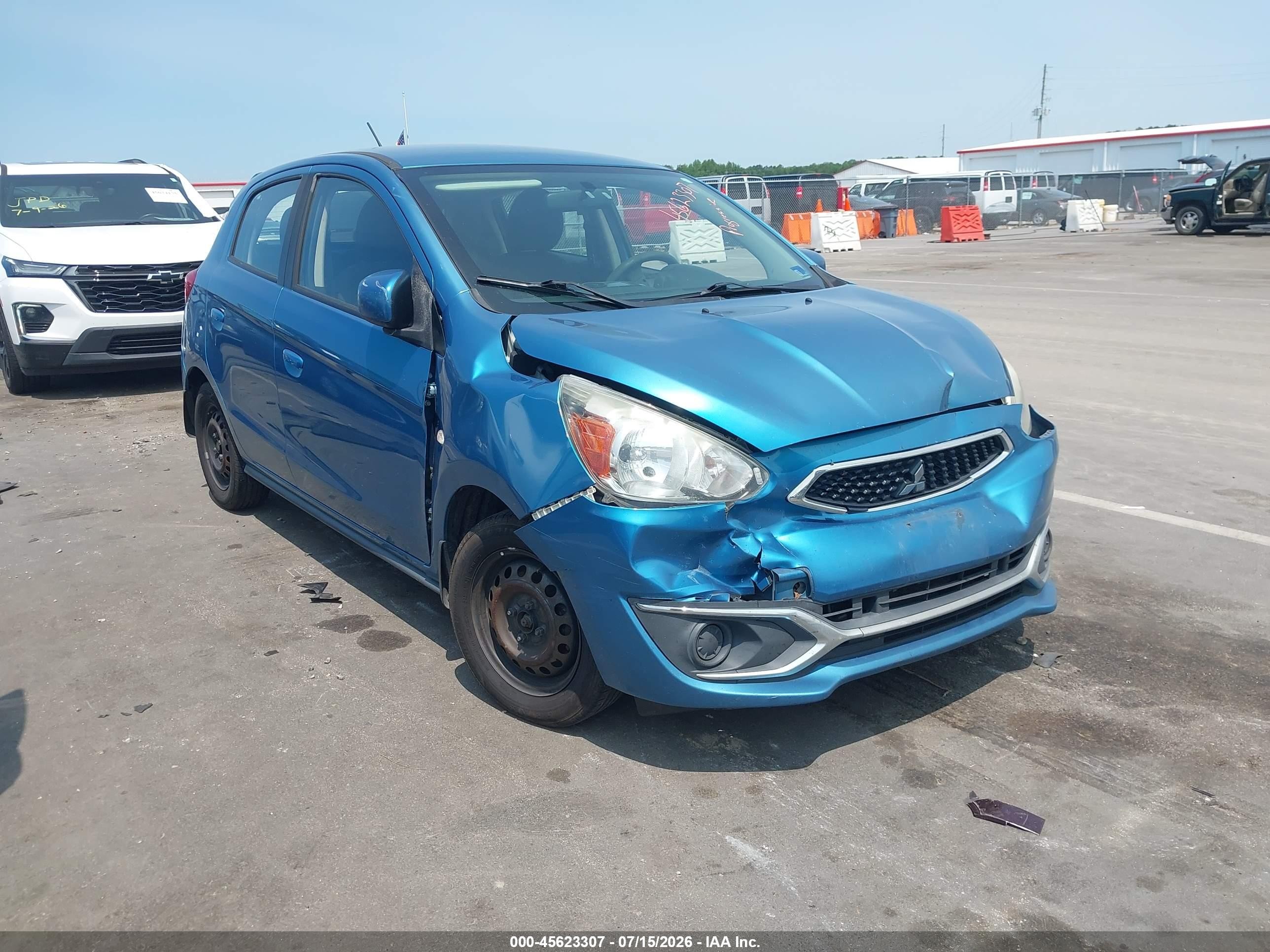 2018 Mitsubishi Mirage ES, VIN ML32A3HJ8JH003738 — Front end