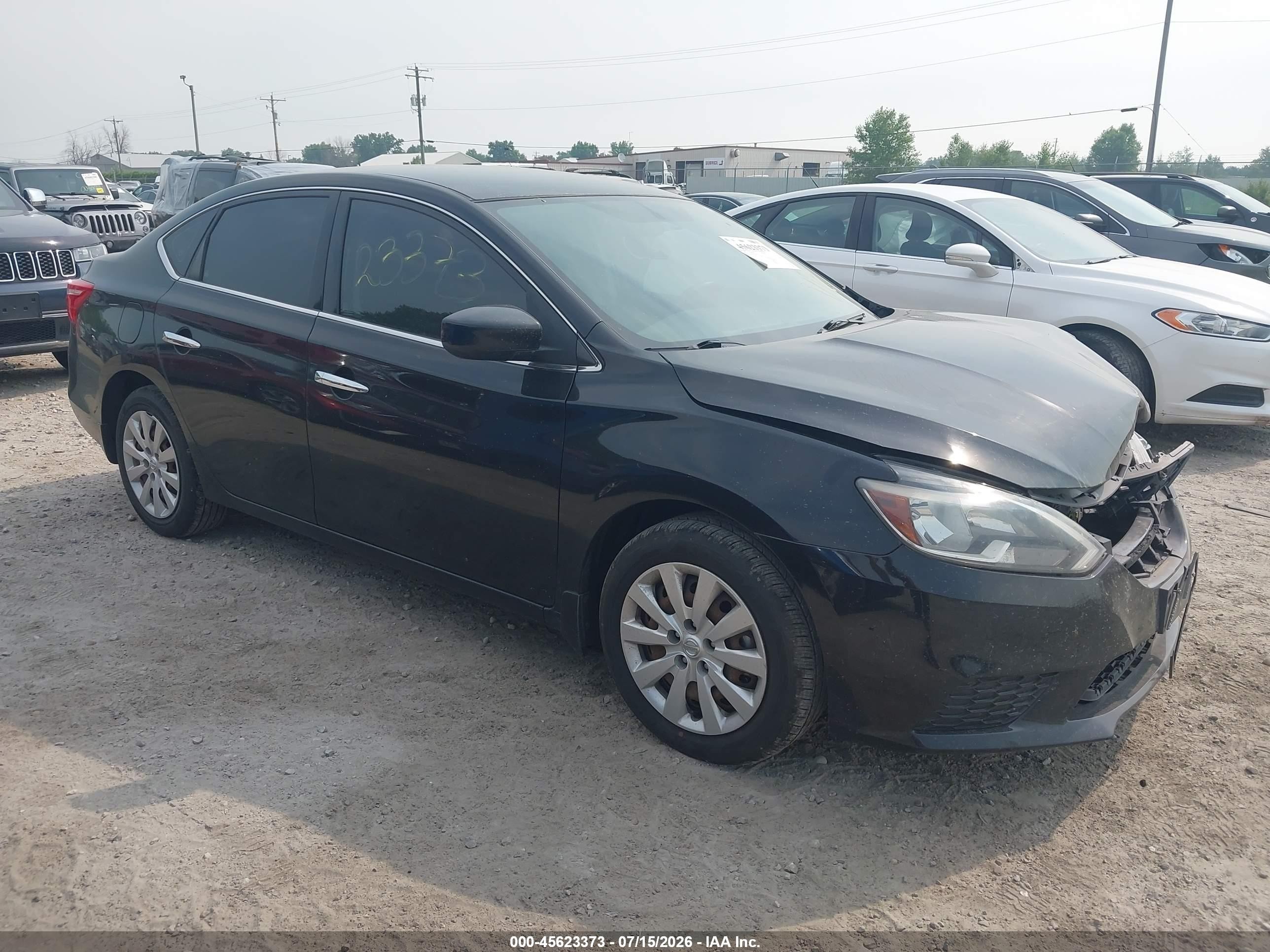 2017 Nissan Sentra SR, VIN 3N1AB7AP5HY339425 — Front end