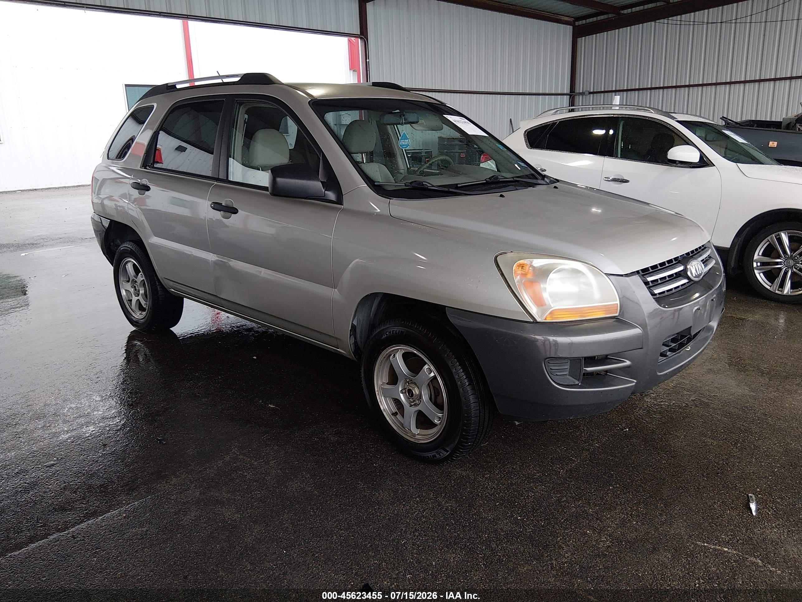 2007 Kia Sportage LX, VIN KNDJF724477398715 — Normal wear