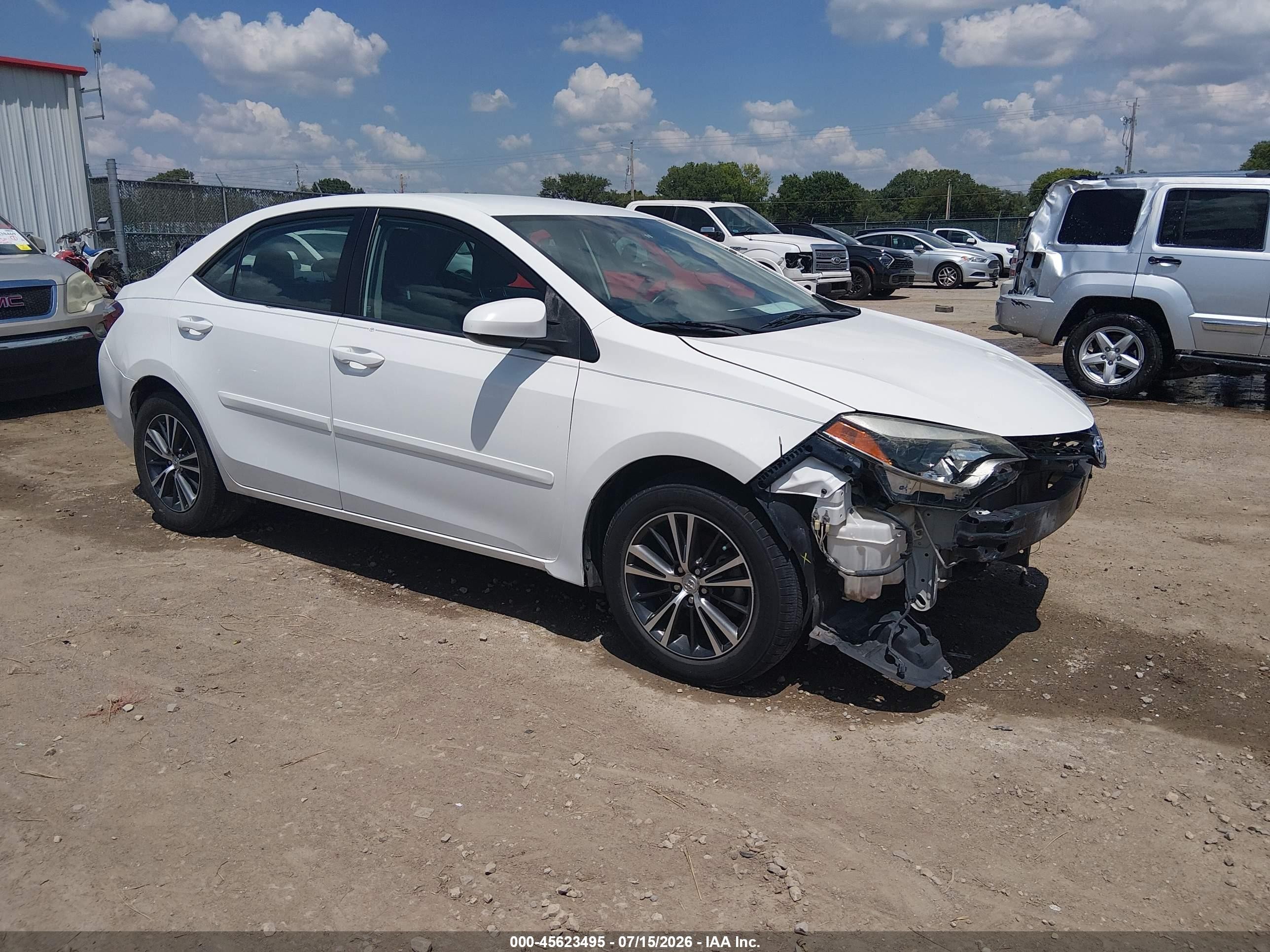 2016 Toyota Corolla S Plus, VIN 5YFBURHE3GP553839 — Front end