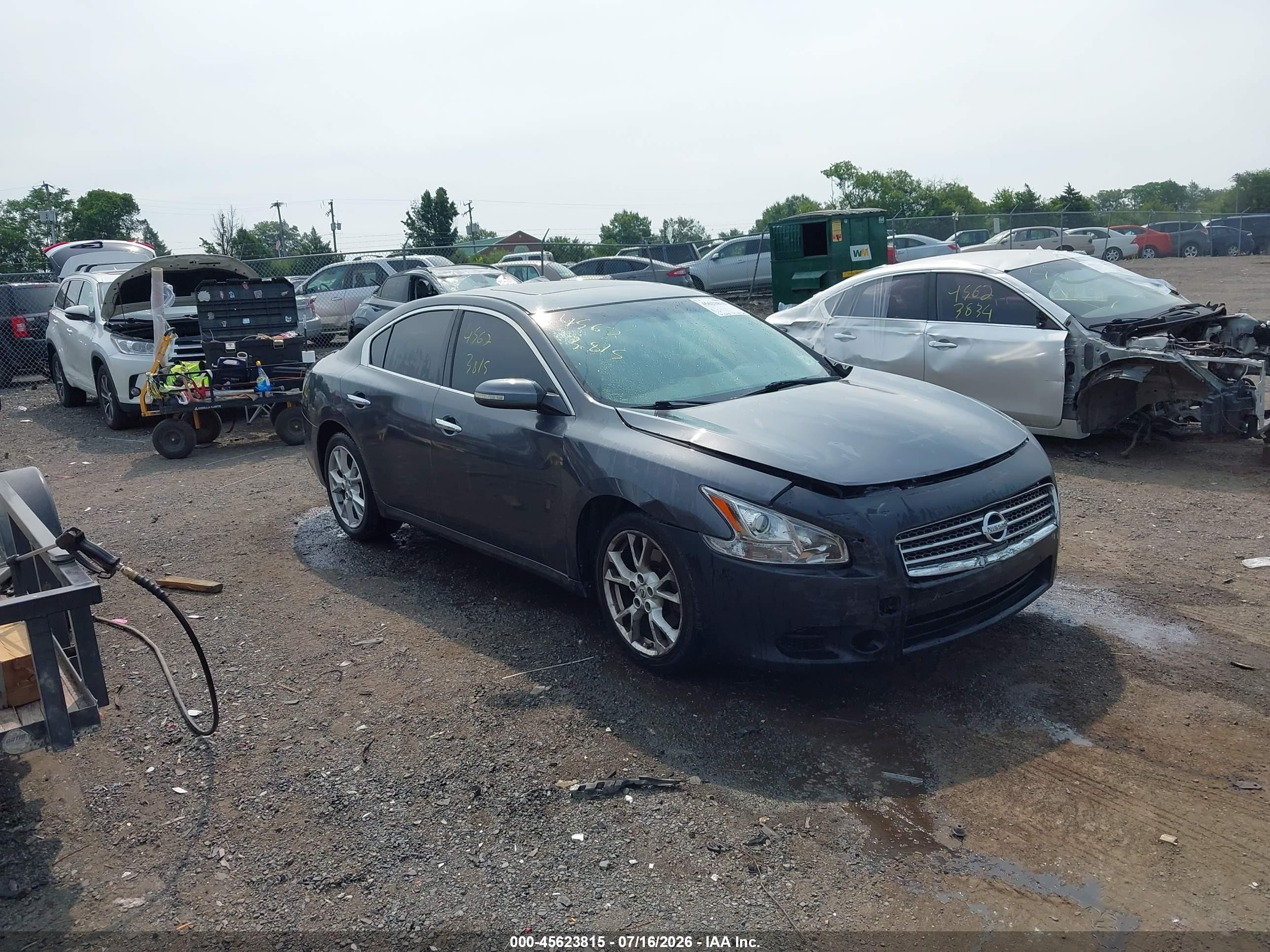 2013 Nissan Maxima S, VIN 1N4AA5AP2DC837918 — Перед