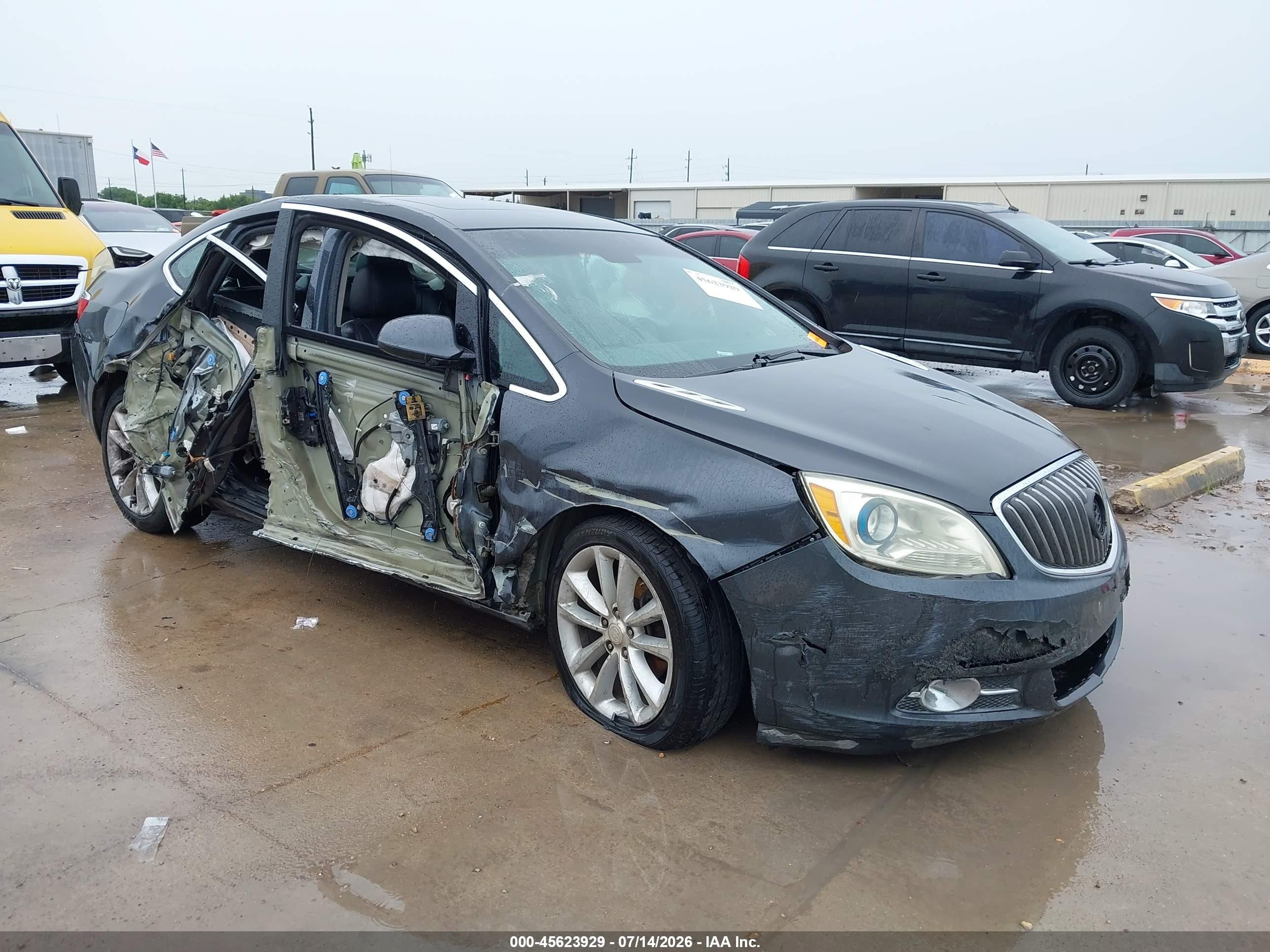 2012 Buick Verano Group, VIN 1G4PS5SK5C4222823 — Side
