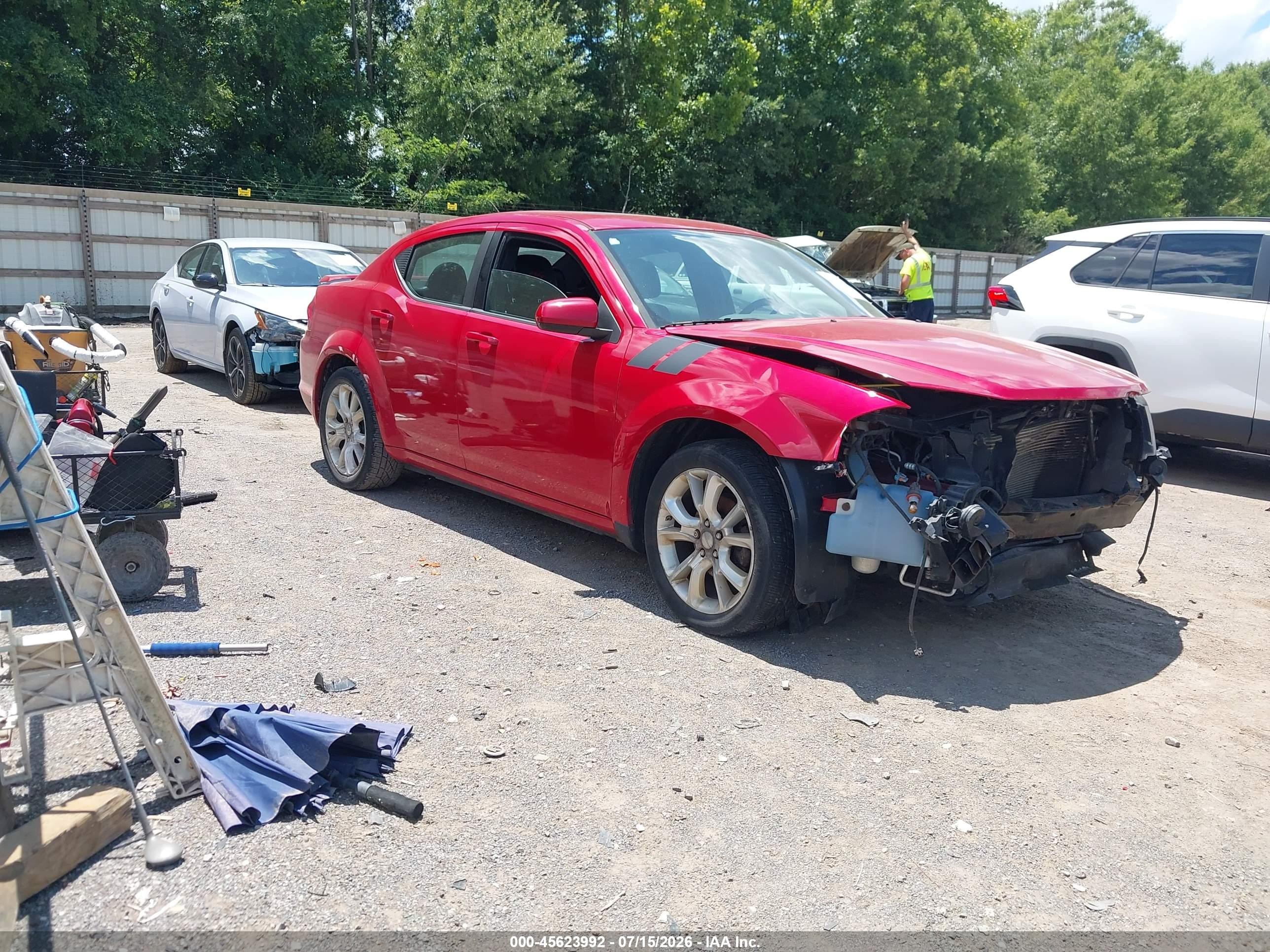 2014 Dodge Avenger R/T, VIN 1C3CDZBG8EN167494 — Front end