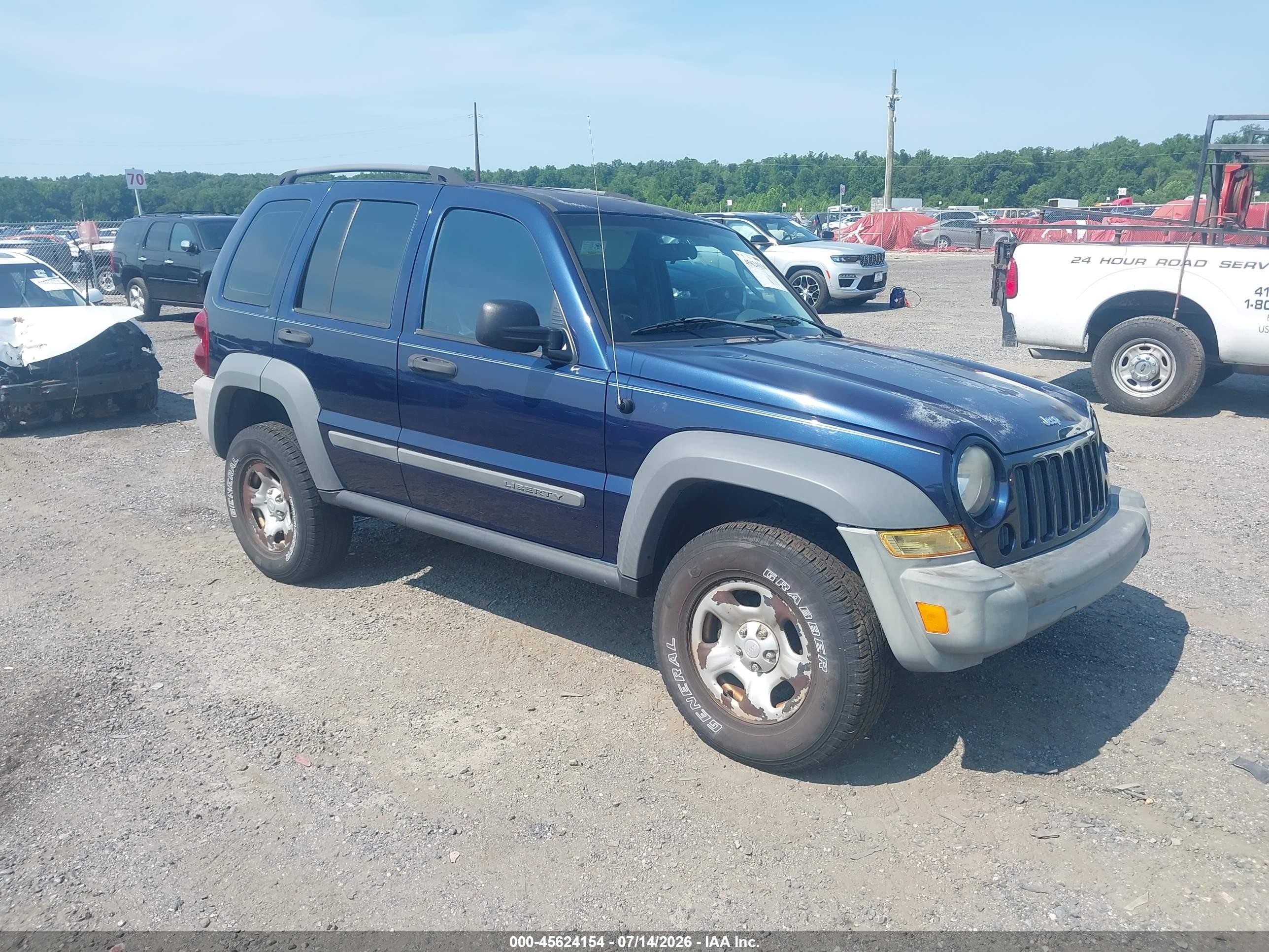 2006 Jeep Liberty Sport, VIN 1J4GL48K26W150212 — Normal wear
