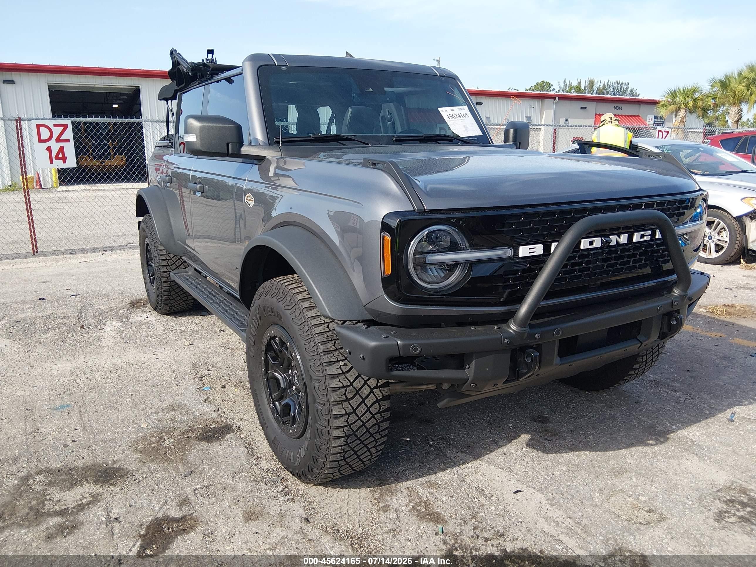 2023 Ford Bronco Wildtrak, VIN 1FMEE5DP3PLB51396 — Roof