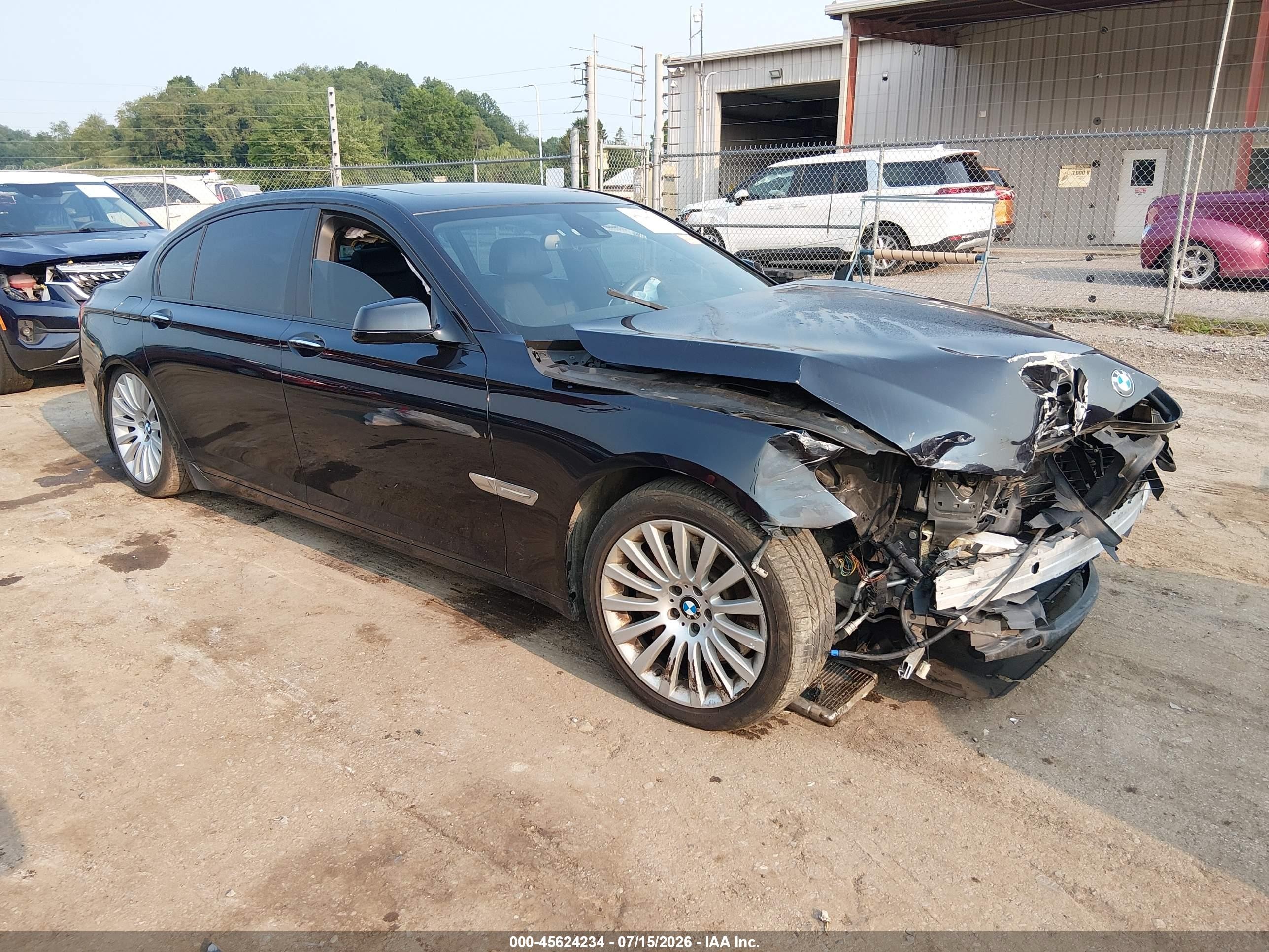 2011 BMW 7 Series 750Li, VIN WBAKB8C52BCY65415 — Front end
