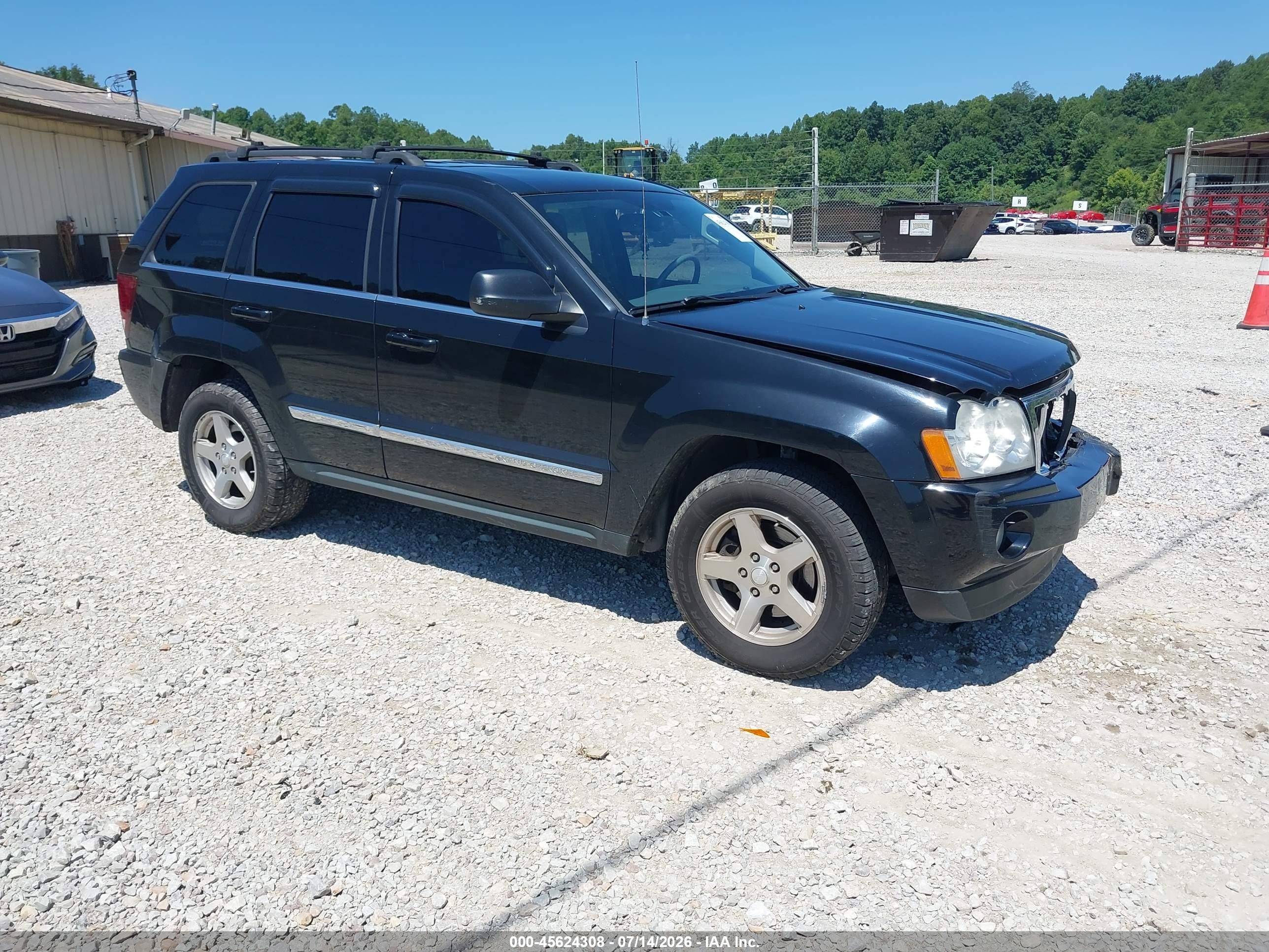 2007 Jeep Grand Cherokee Limited, VIN 1J8HR58217C698406 — Front end