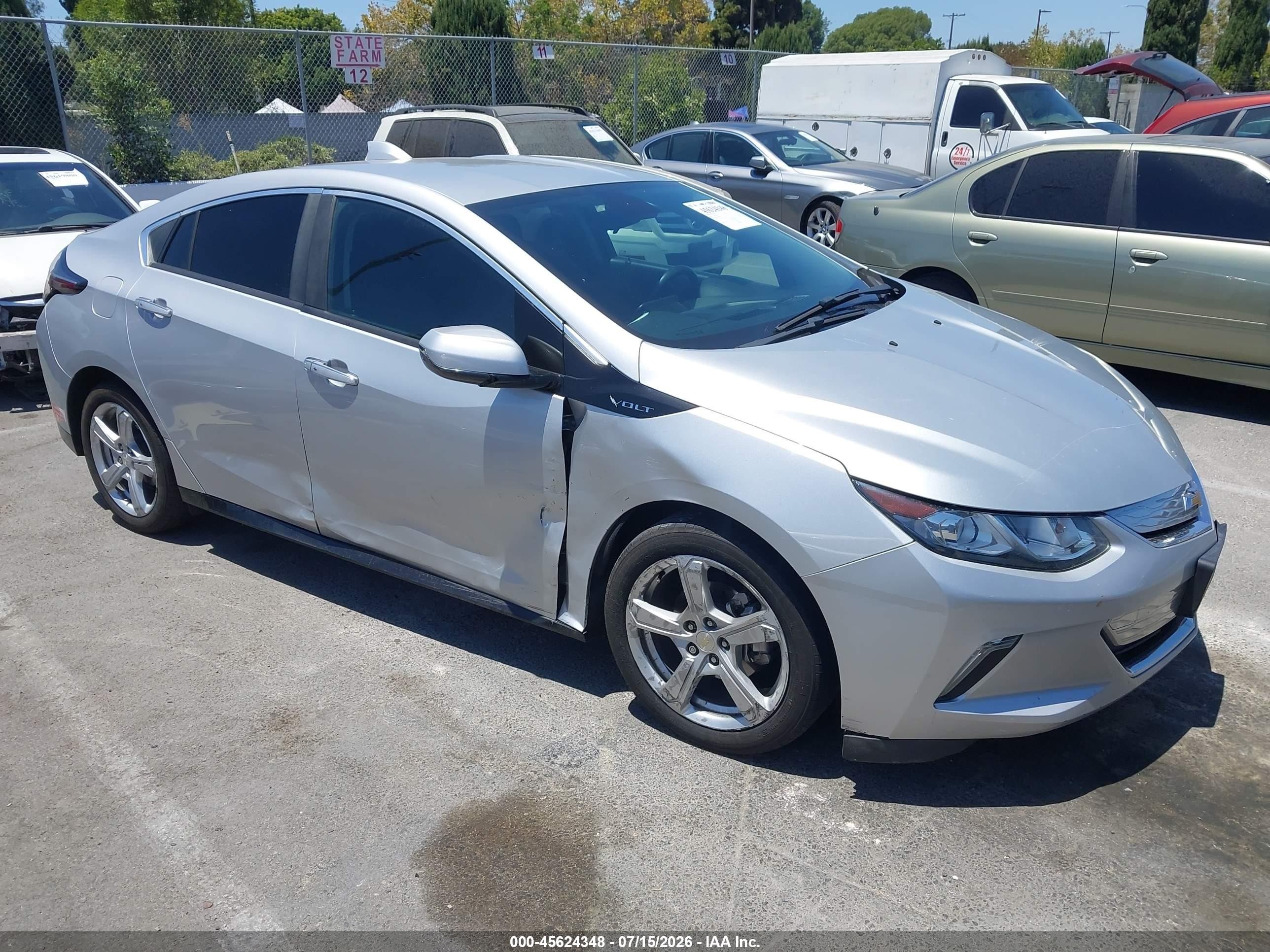 2017 Chevrolet Volt LT, VIN 1G1RC6S5XHU208751 — Side