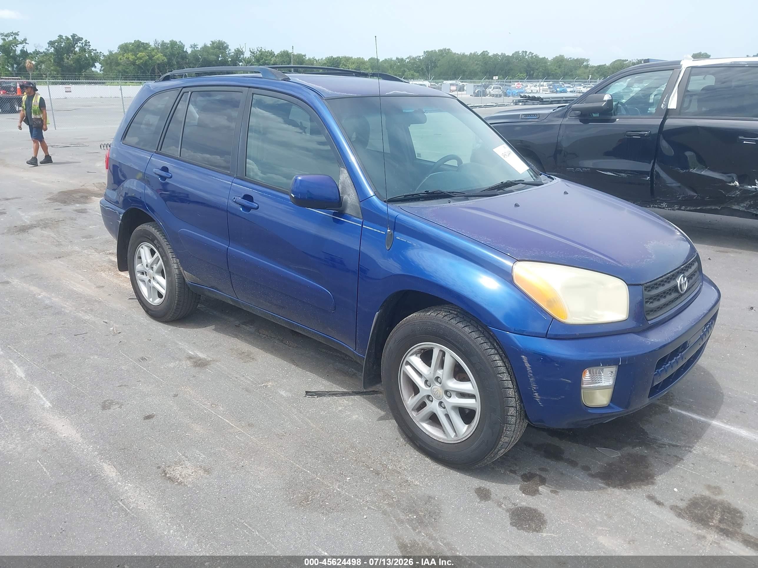 2002 Toyota RAV4, VIN JTEGH20V020064648 — Normal wear