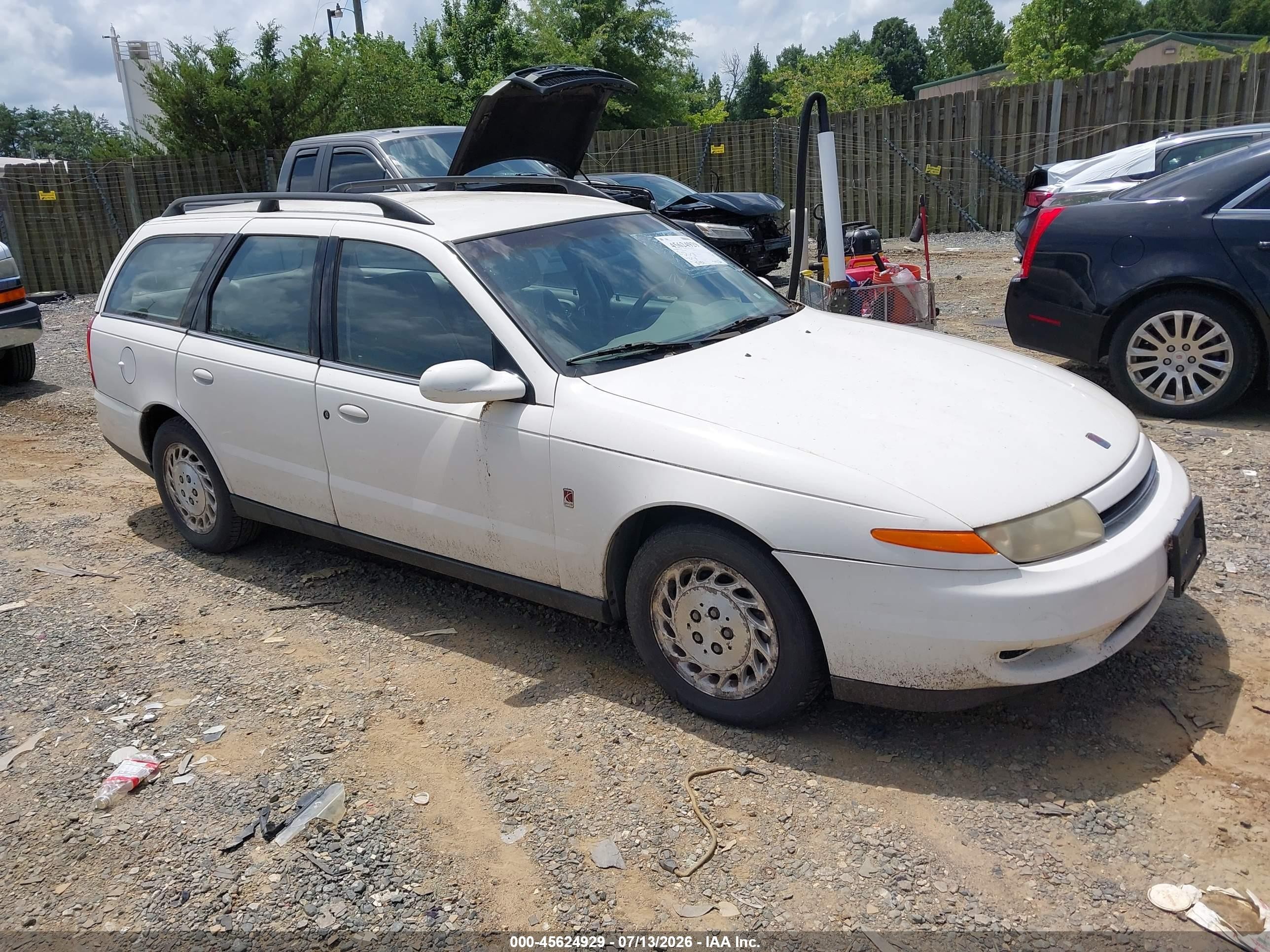 2001 Saturn LW, VIN 1G8JU84FX1Y537137 — Normal wear