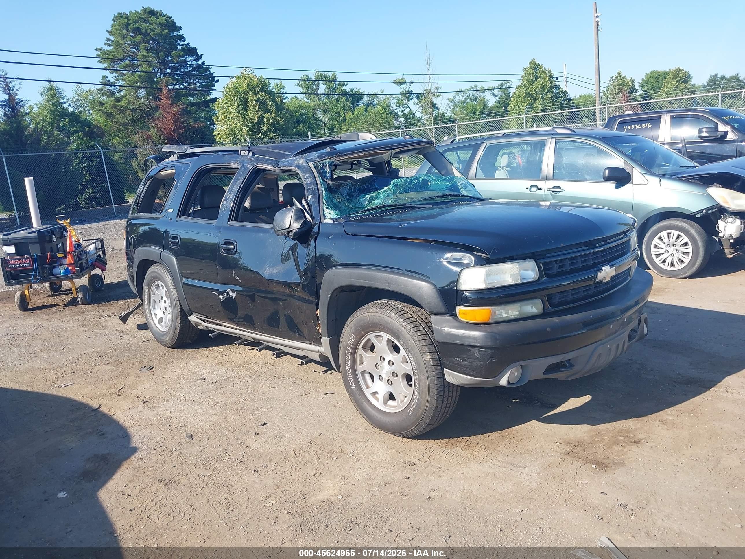 2005 Chevrolet Tahoe Z71, VIN 1GNEK13T15R168932 — Опрокидывание