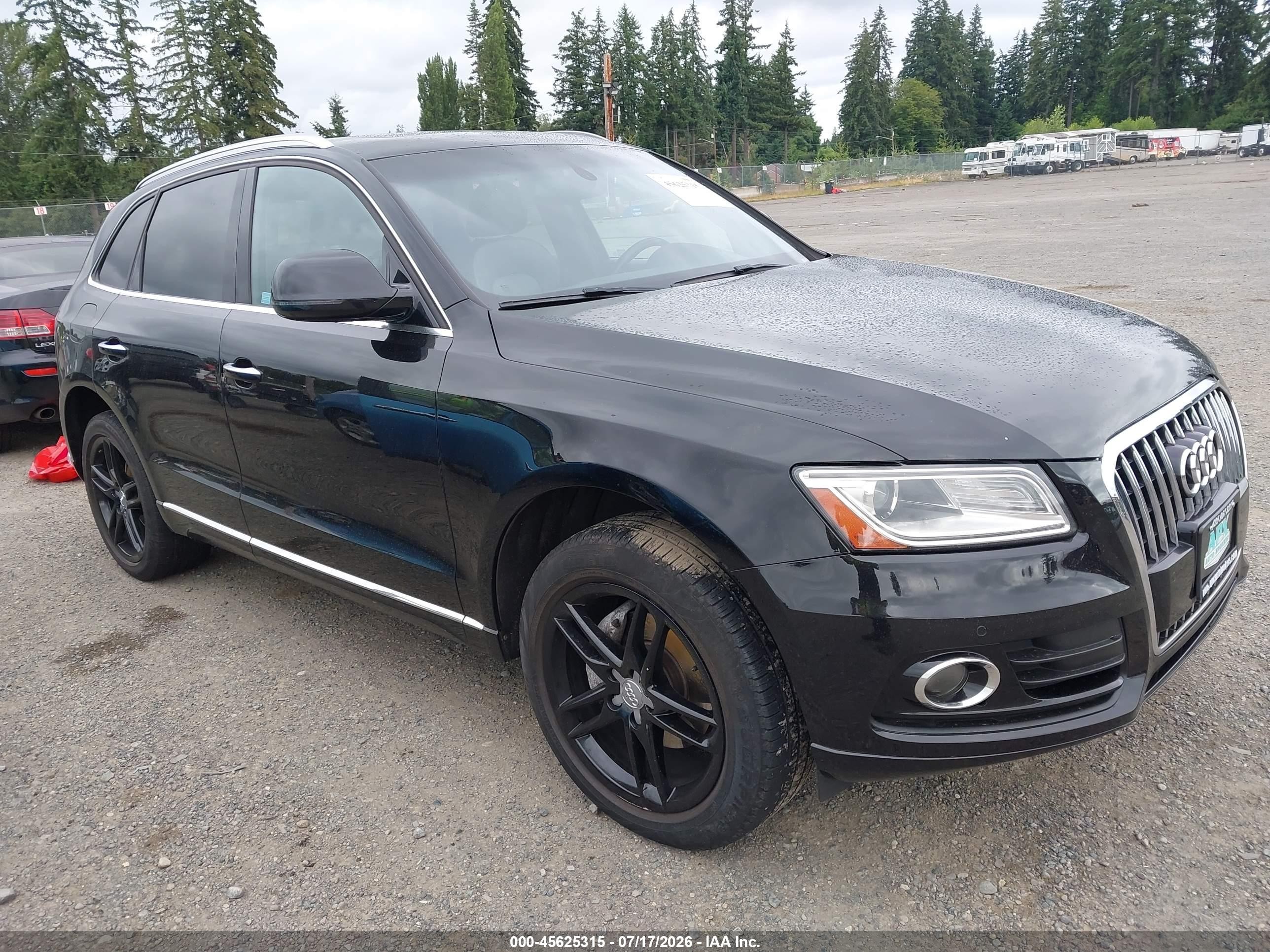 2016 Audi Q5 Premium Plus, VIN WA1L2AFP4GA048259 — Rear end