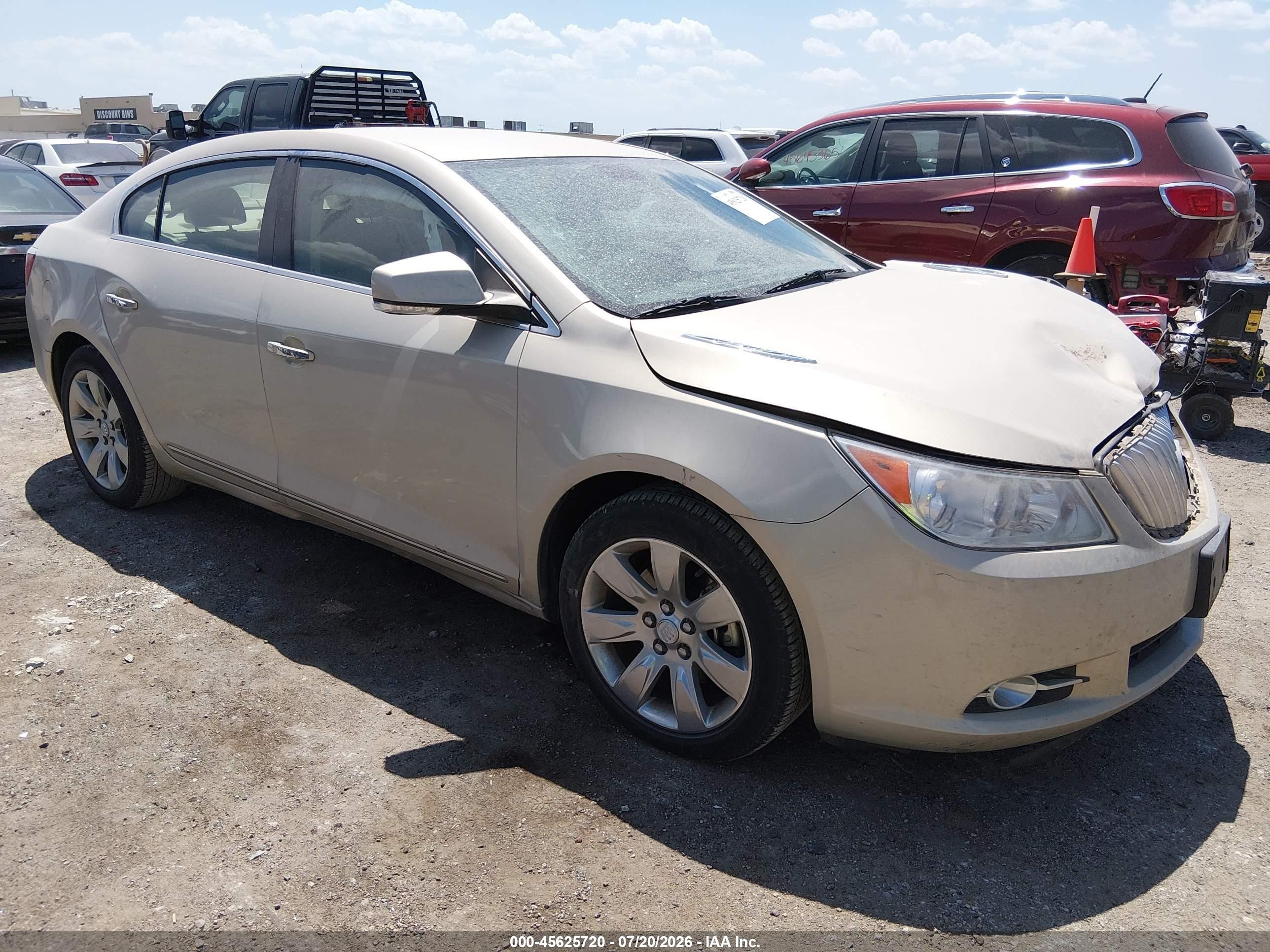 2010 Buick LaCrosse CXL, VIN 1G4GC5EG8AF173798 — Front end