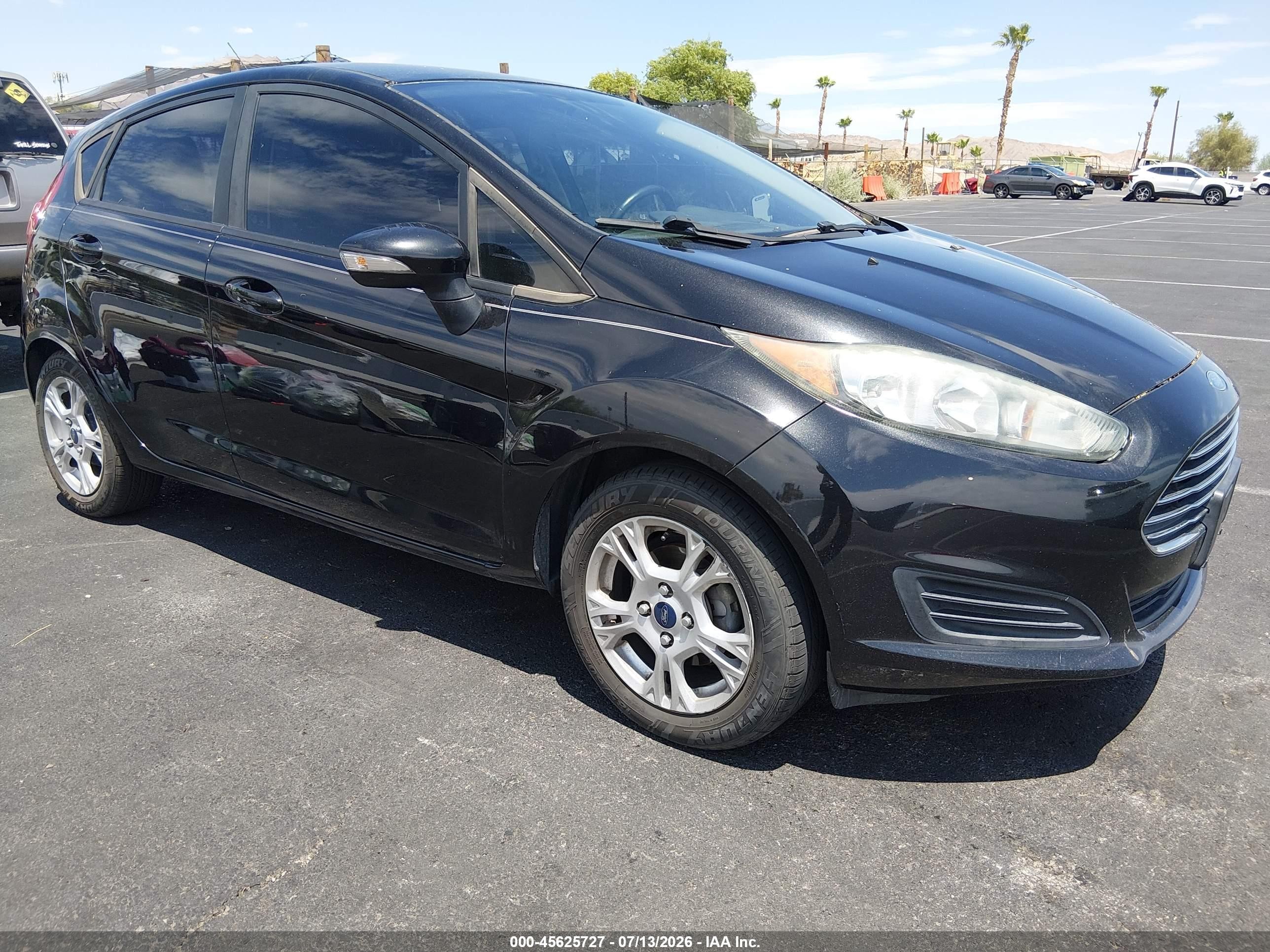 2014 Ford Fiesta SE, VIN 3FADP4EJ2EM148618 — Normal wear
