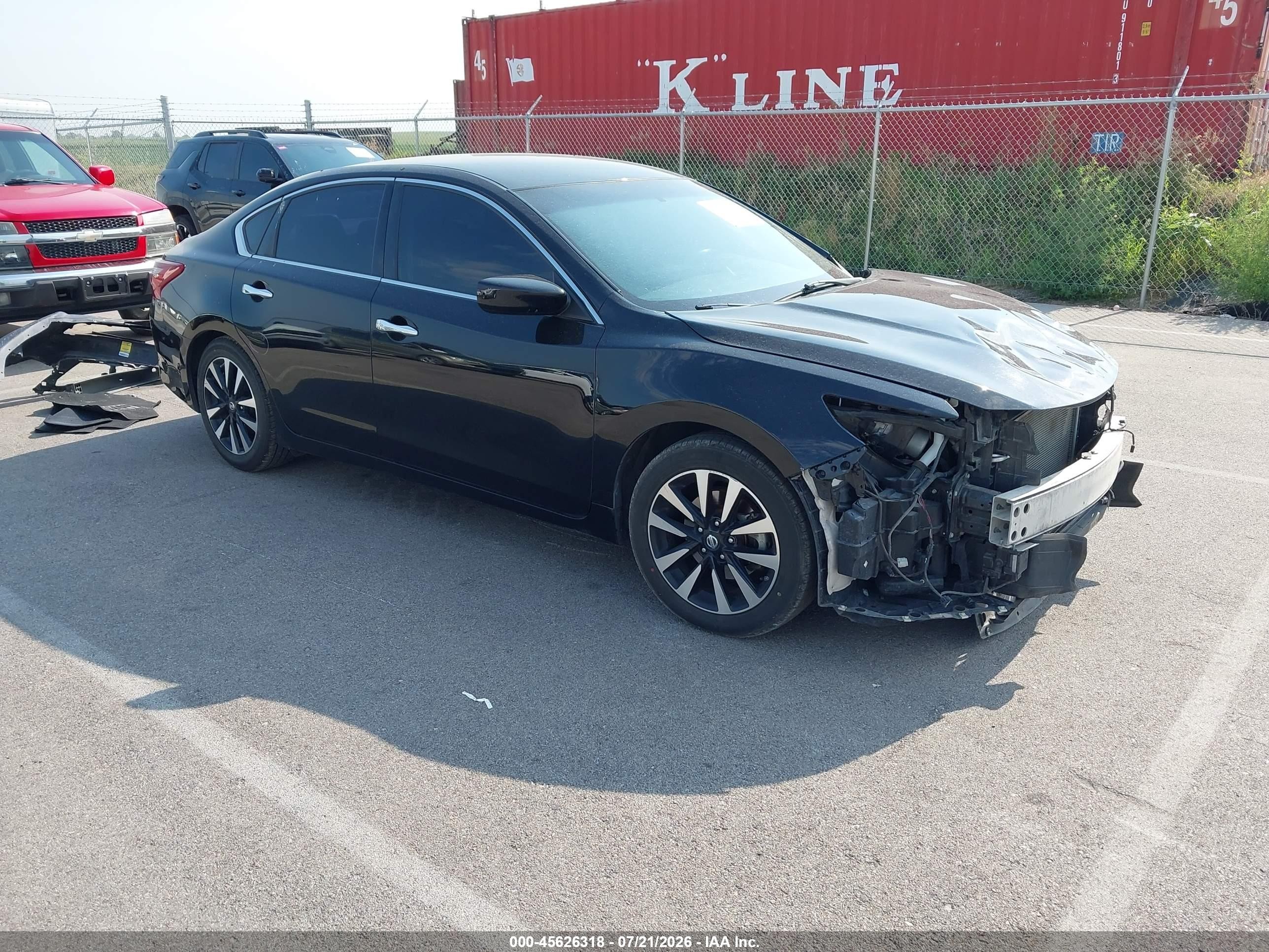 2018 Nissan Altima SL, VIN 1N4AL3AP5JC238196 — Front end