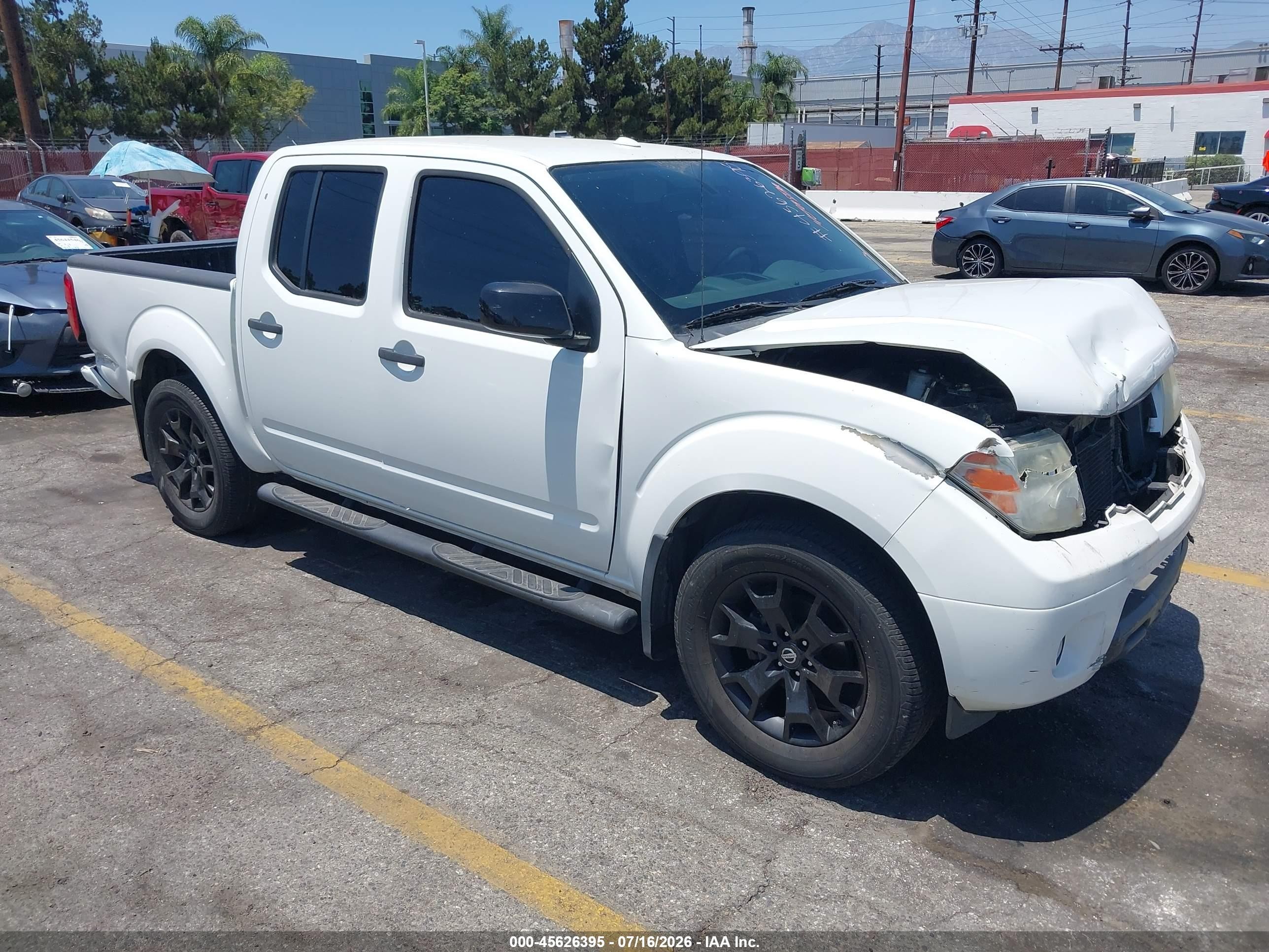 2018 Nissan Frontier SV, VIN 1N6AD0ER3JN752342 — Front end