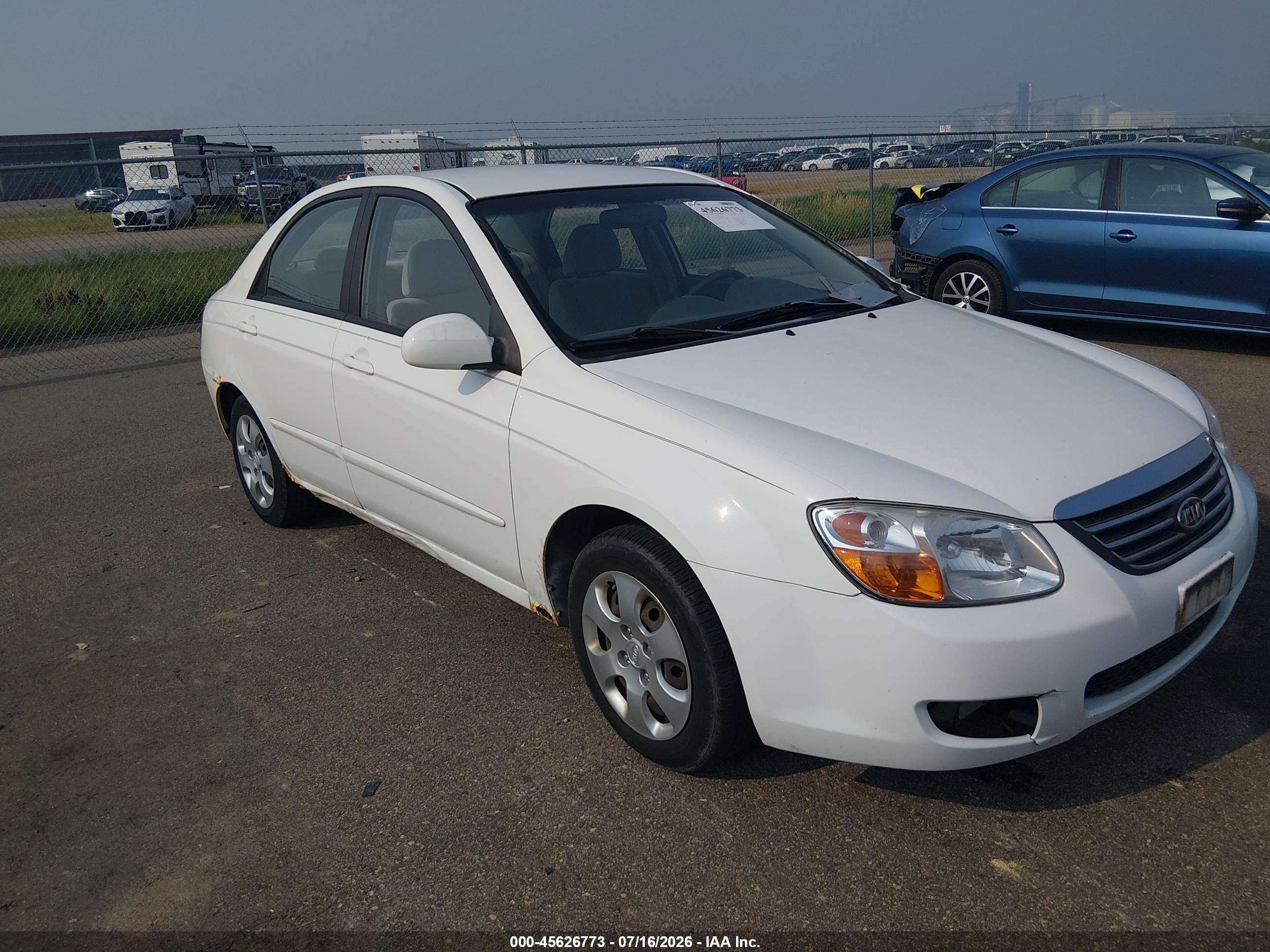 2008 Kia Spectra SX, VIN KNAFE121X85557114 — Normal wear