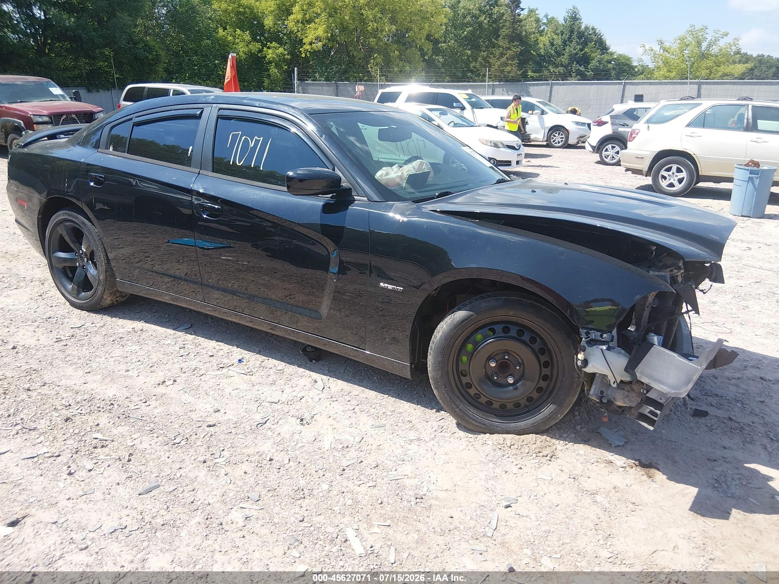 2013 Dodge Charger RT, VIN 2C3CDXCT0DH725555 — Undercarriage