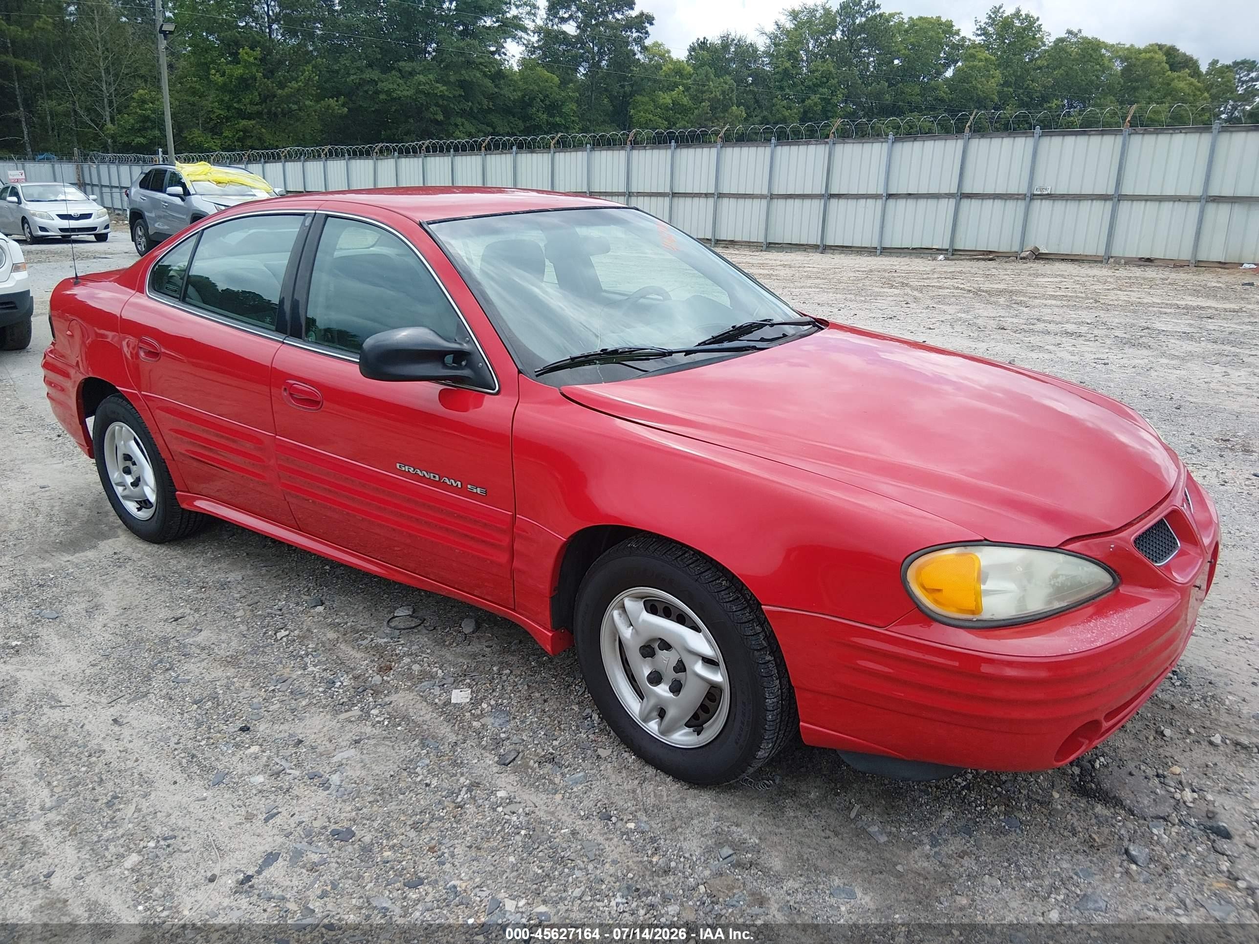 2000 Pontiac Grand Am SE1, VIN 1G2NF52T5YM796066 — Normal wear