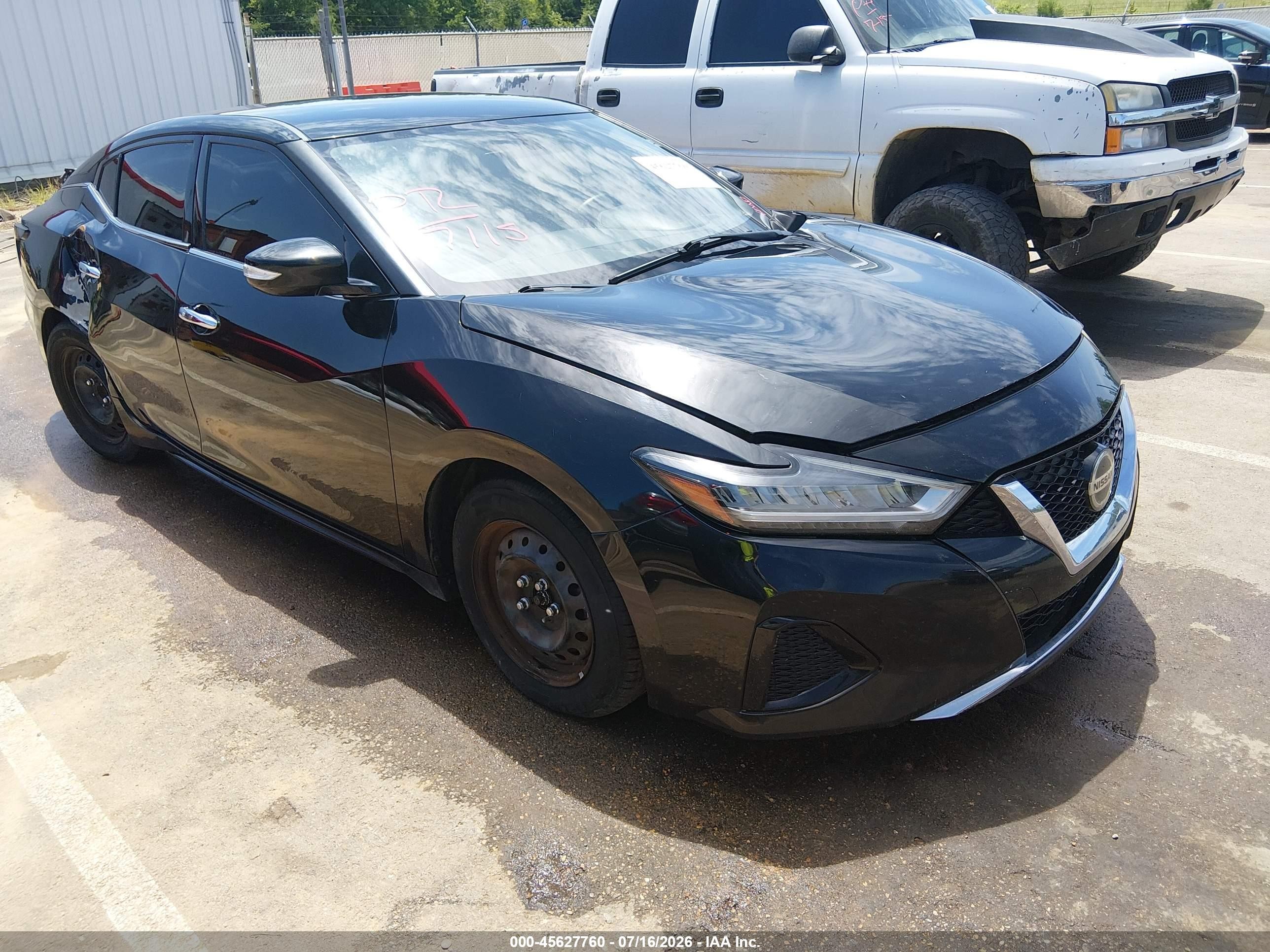 2019 Nissan Maxima SV, VIN 1N4AA6AV8KC365404 — Бок