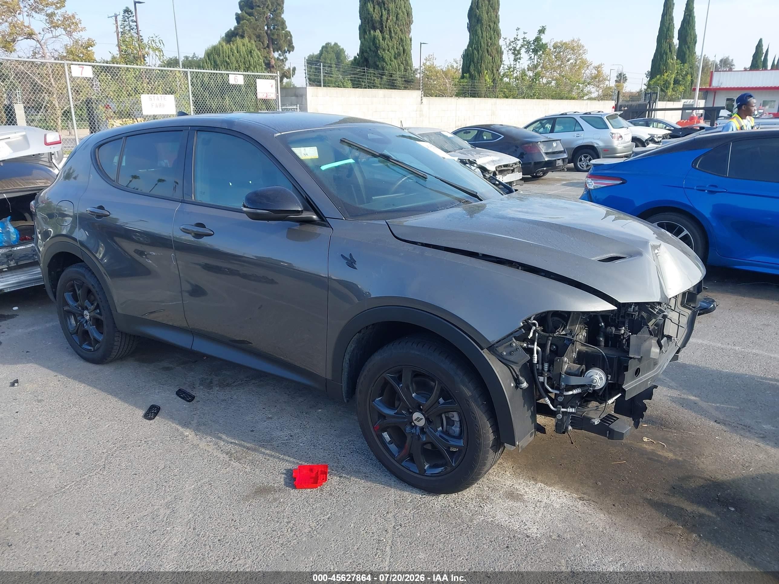 2024 Dodge Hornet GT, VIN ZACNDFAN4R3A08804 — Перед