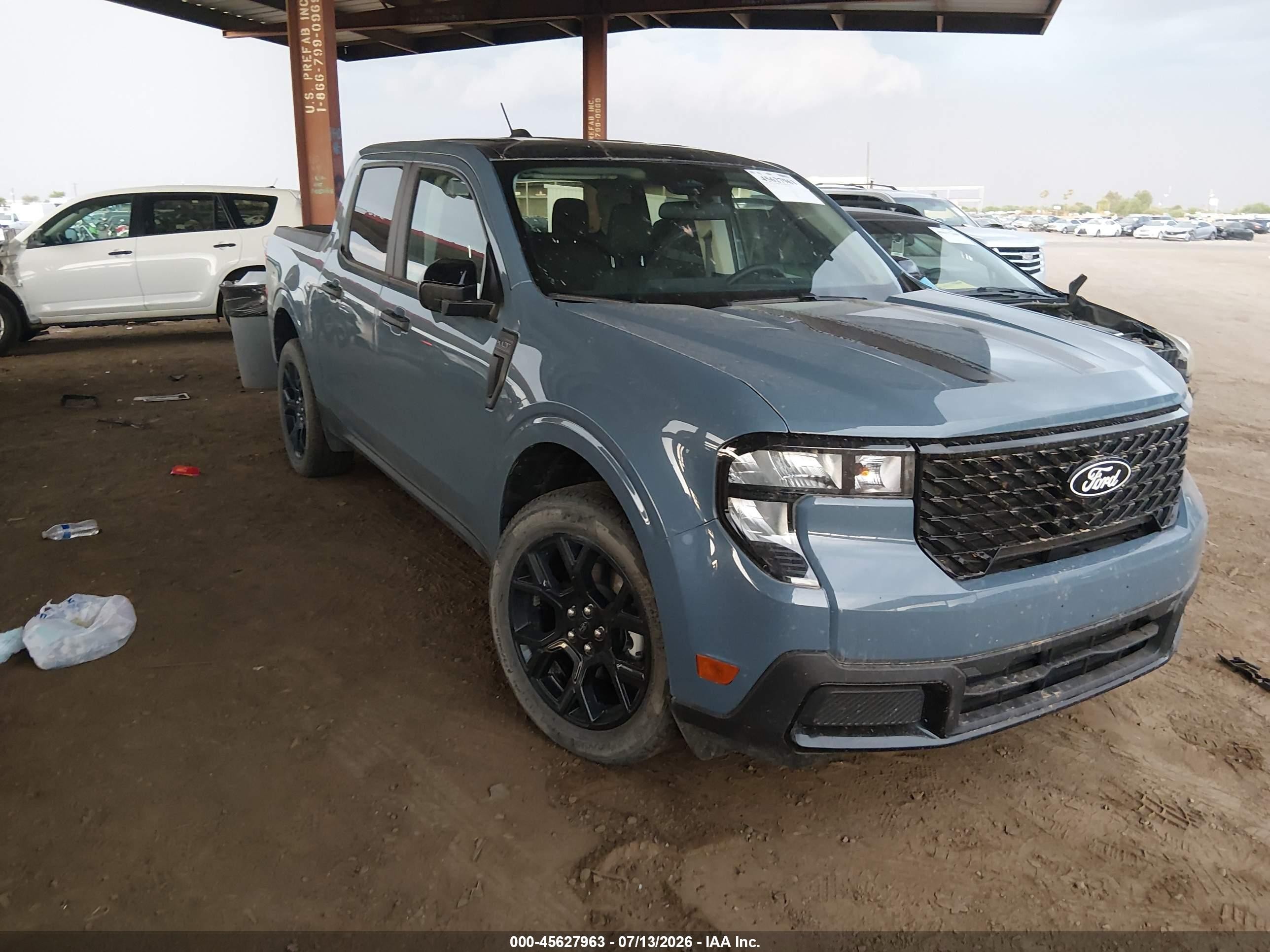 2025 Ford Maverick XLT, VIN 3FTTW8J38SRA32930 — Rear end