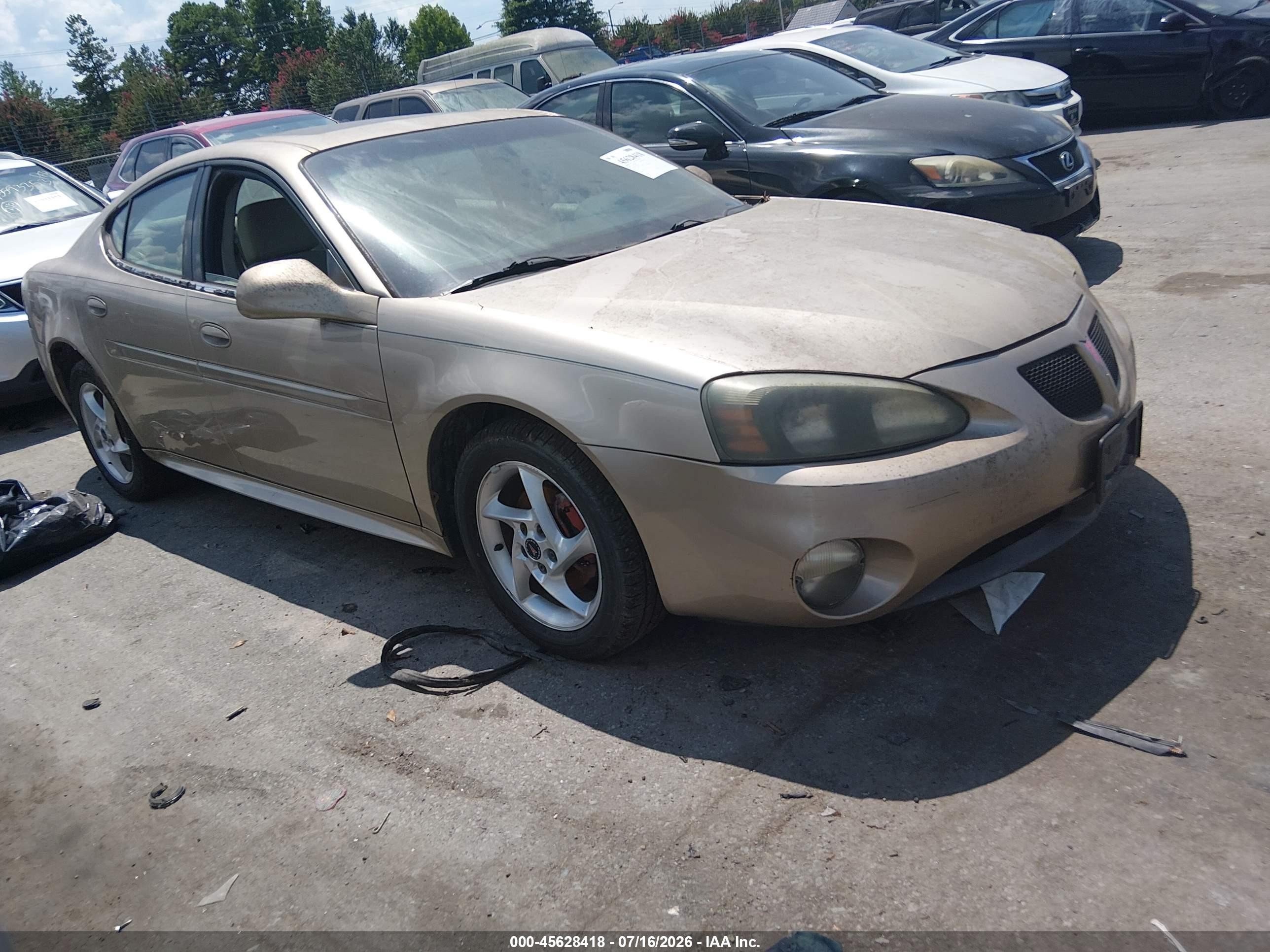 2004 Pontiac Grand Prix GTP, VIN 2G2WR524641197543 — Normal wear