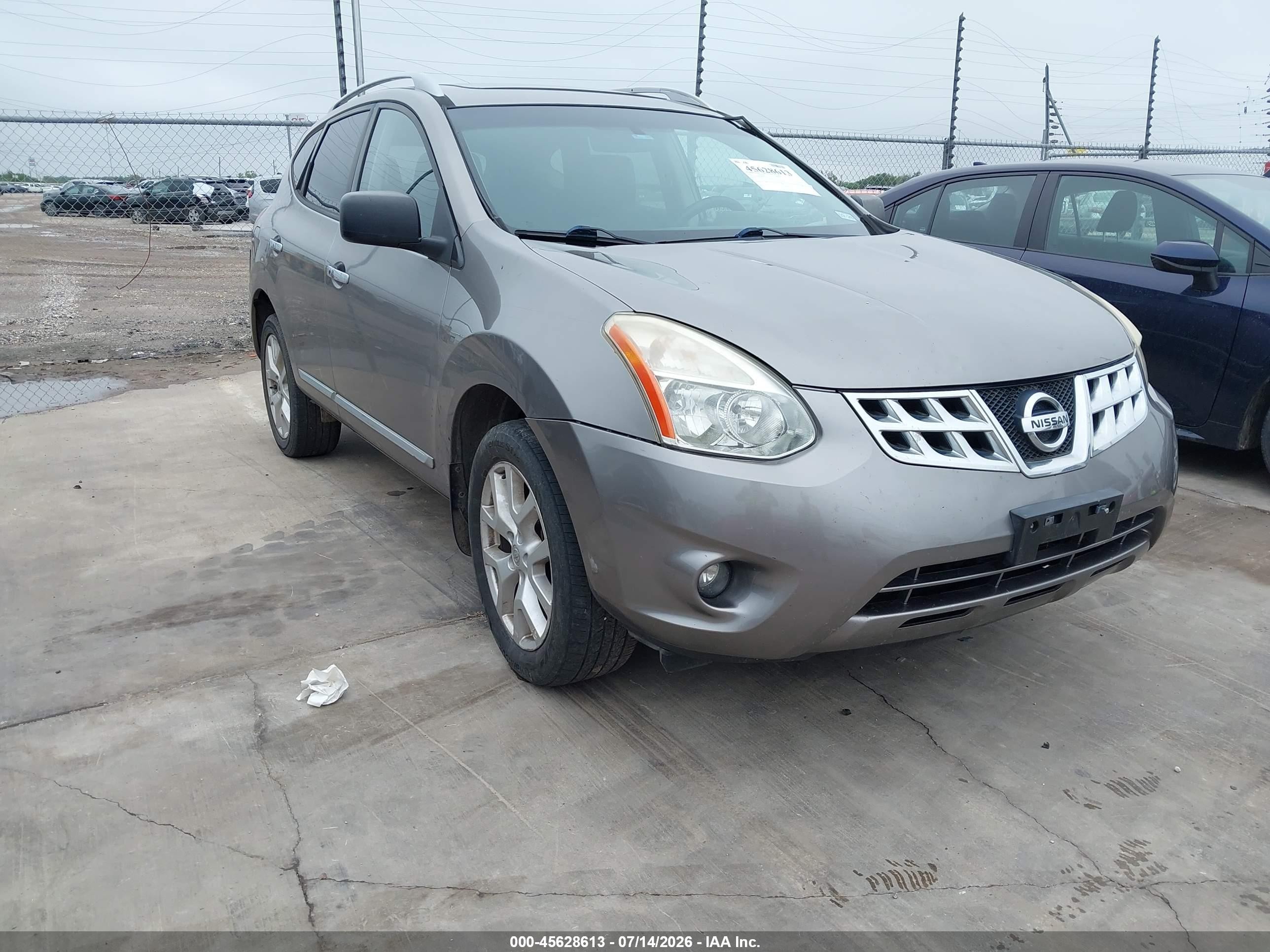 2011 Nissan Rogue S, VIN JN8AS5MV0BW661615 — Normal wear