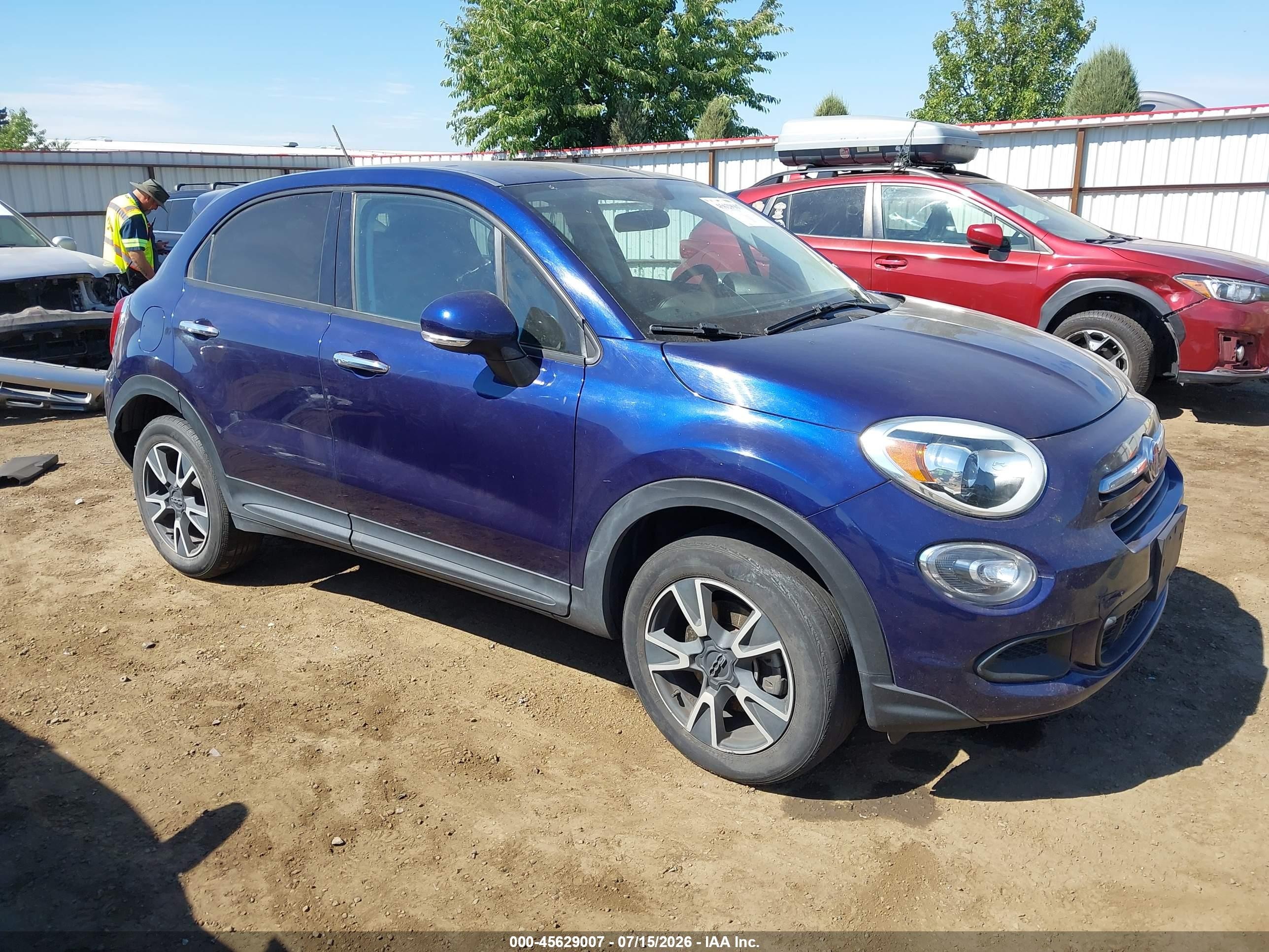 2016 FIAT 500X Easy, VIN ZFBCFYBT1GP512632 — All over