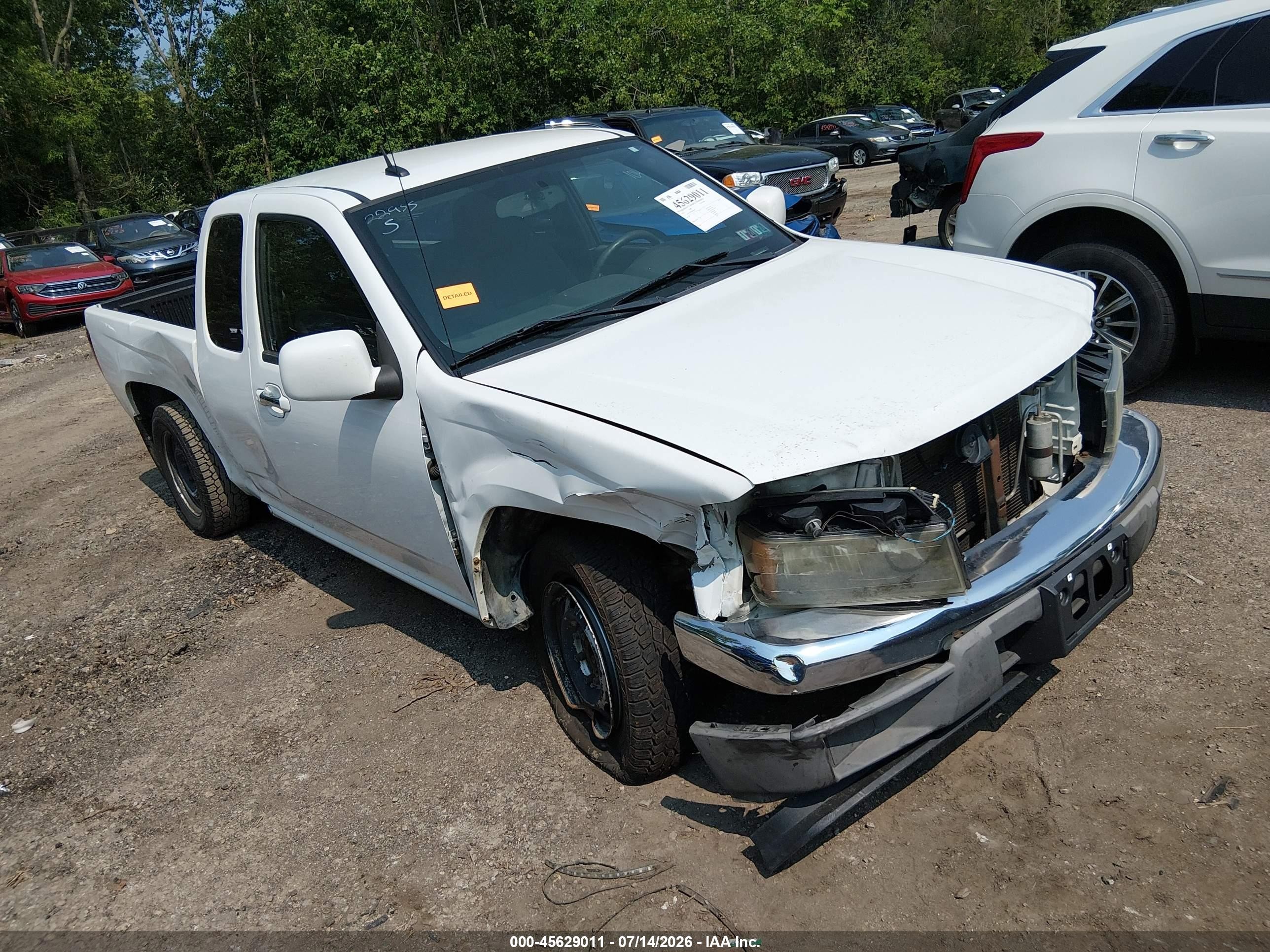 2011 GMC Canyon Work Truck, VIN 1GTE5LF95B8106947 — Front end