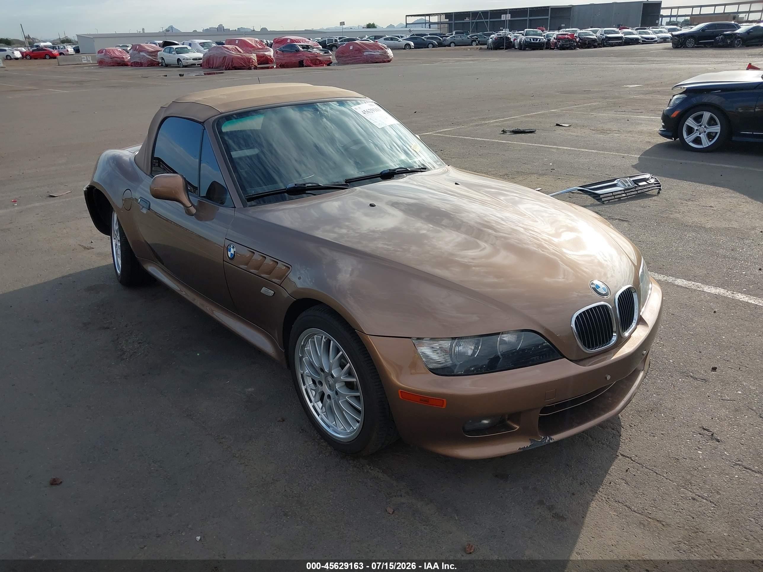 2001 BMW Z3 3.0, VIN WBACN53481LL47633 — Side