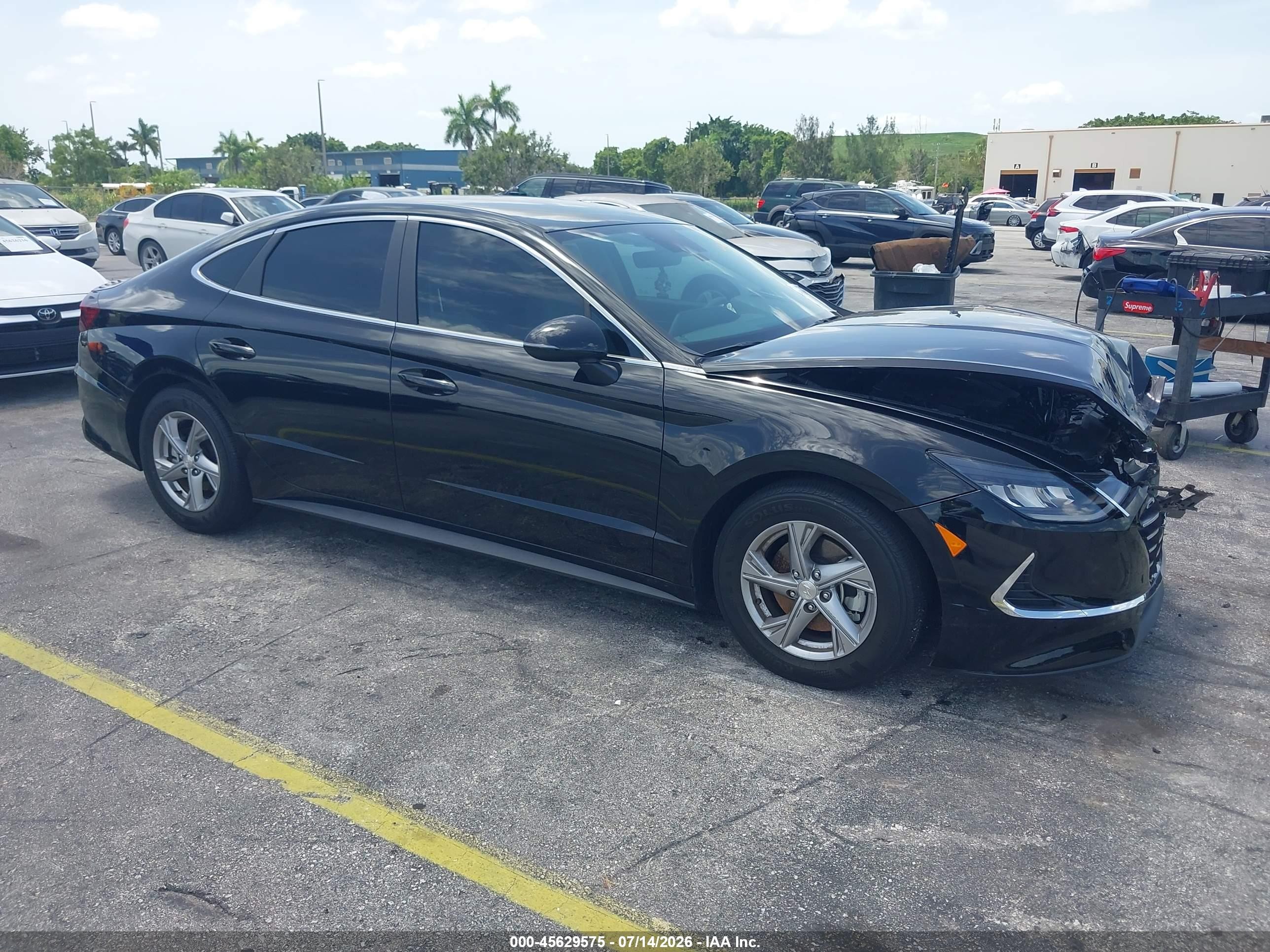 2023 Hyundai Sonata SE, VIN KMHL24JA6PA259050 — Front end