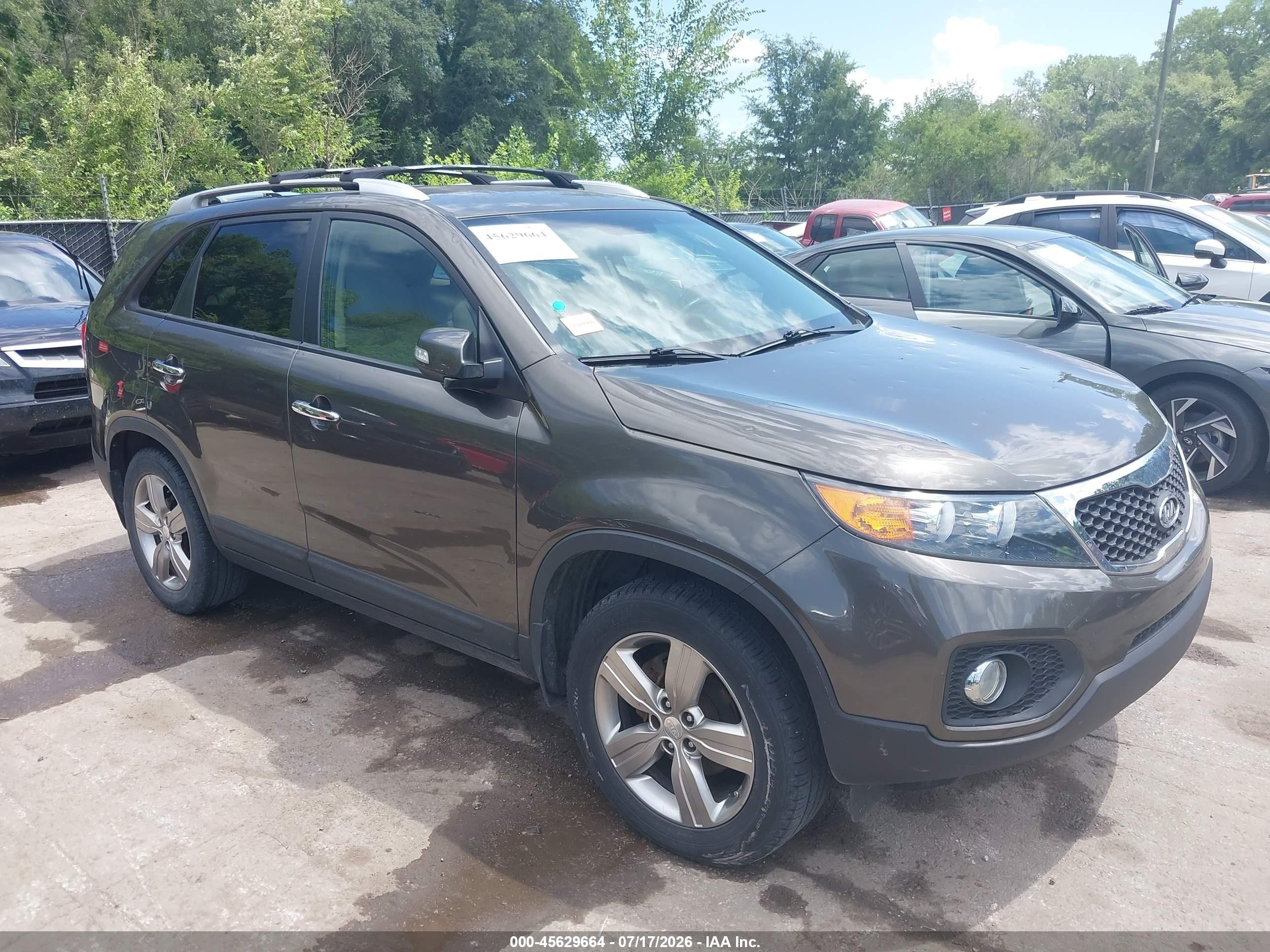 2013 Kia Sorento EX, VIN 5XYKU3A61DG407794 — Hail
