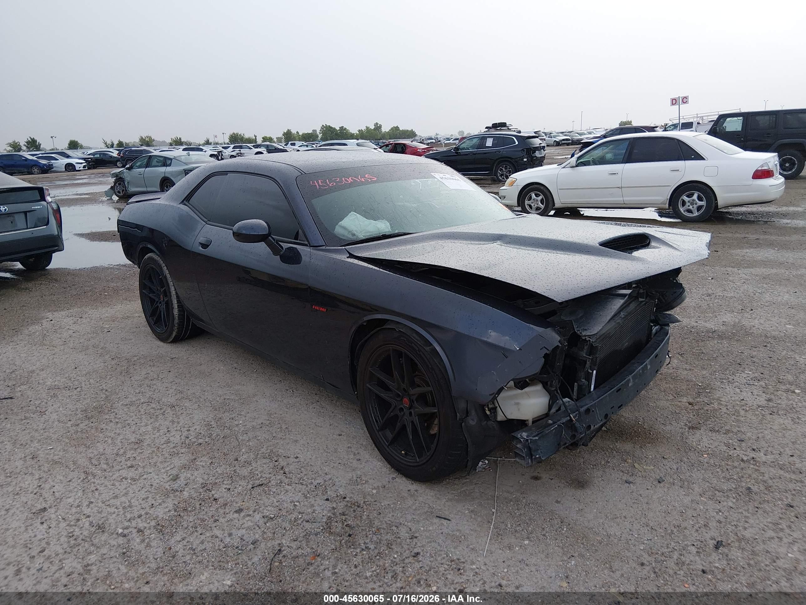 2019 Dodge Challenger R/T, VIN 2C3CDZBTXKH593950 — All over