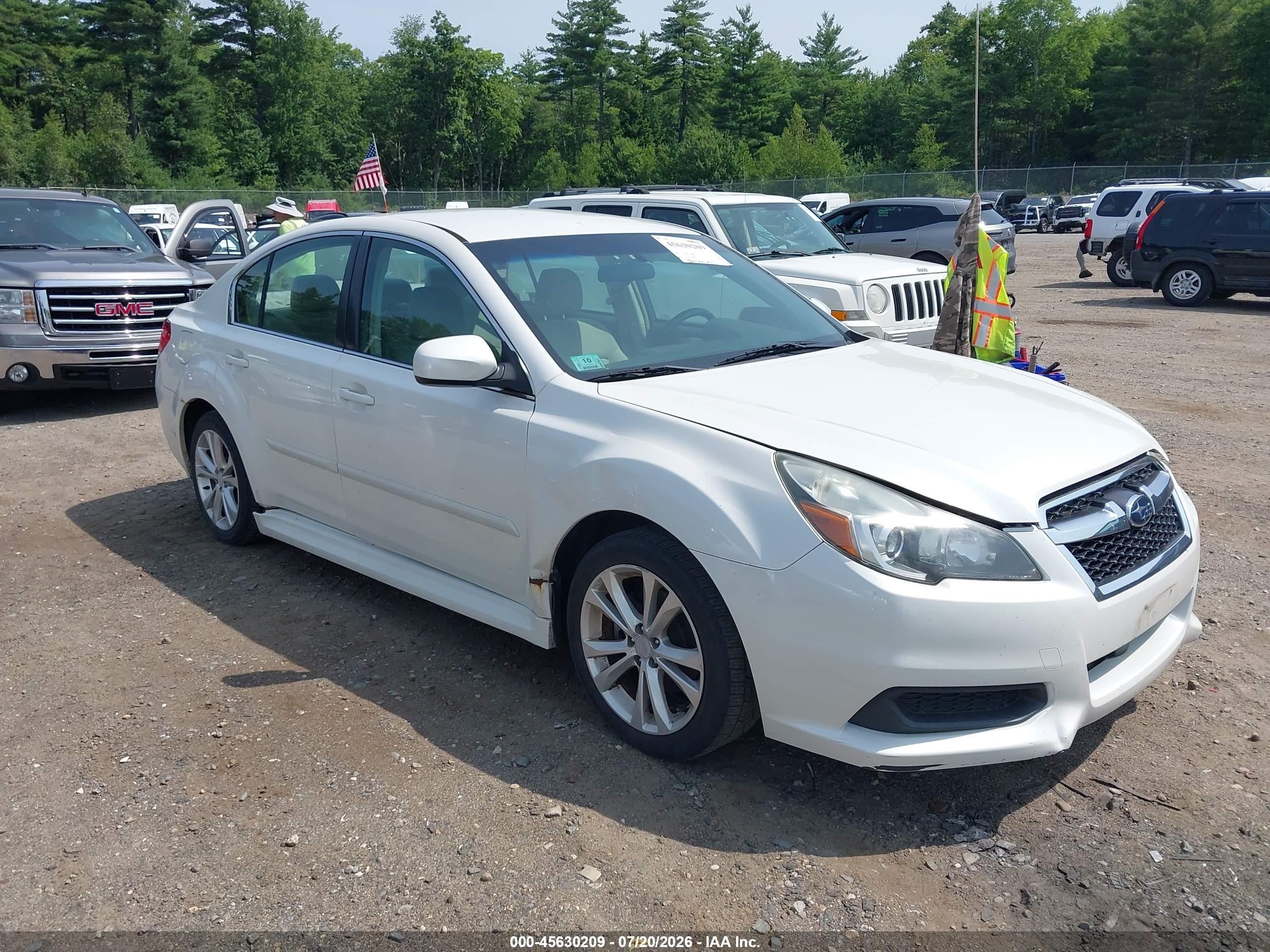 2013 Subaru Legacy Premium, VIN 4S3BMBC6XD3042561 — Normal wear