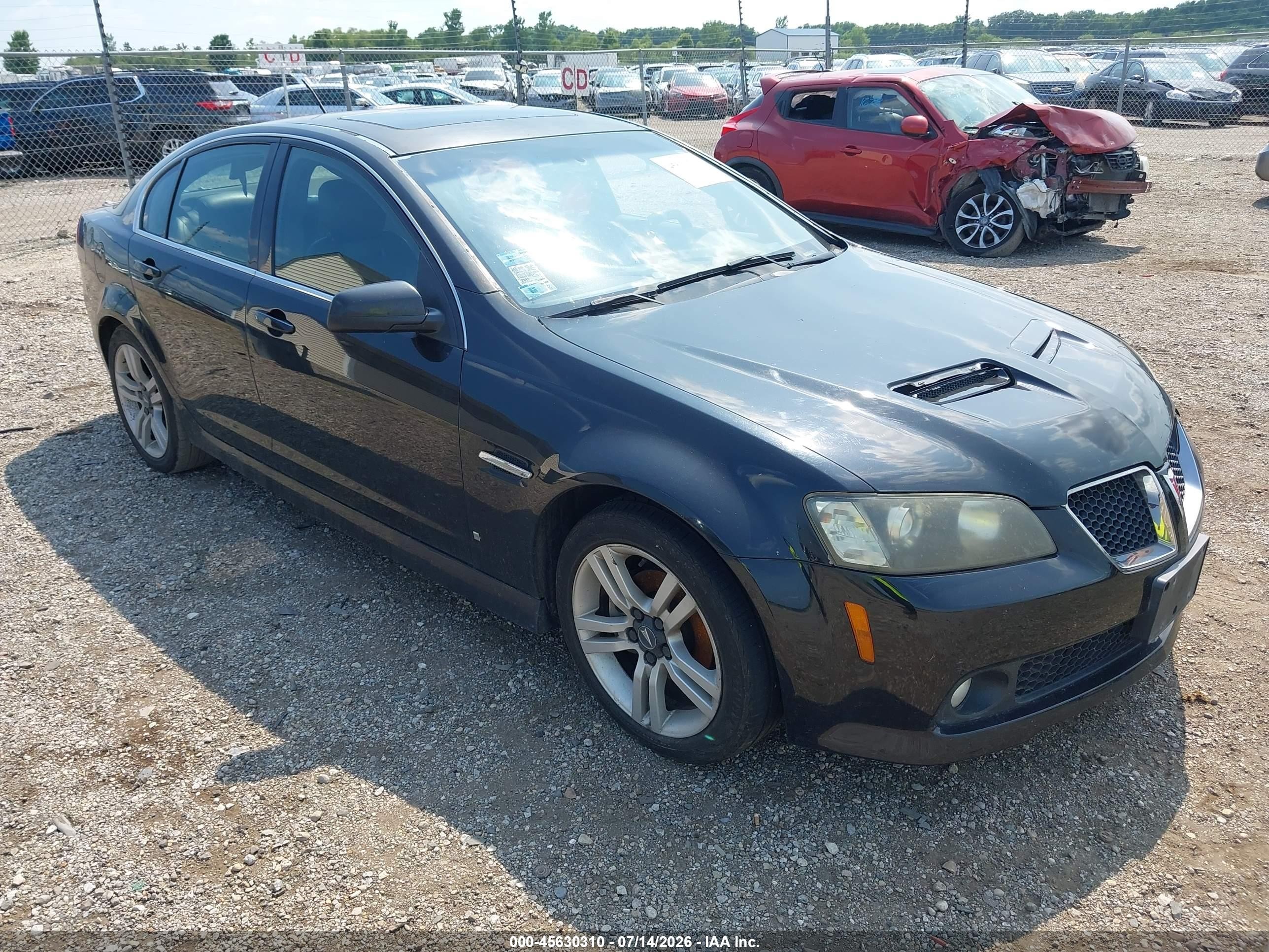 2008 Pontiac G8, VIN 6G2ER57768L149929 — Normal wear