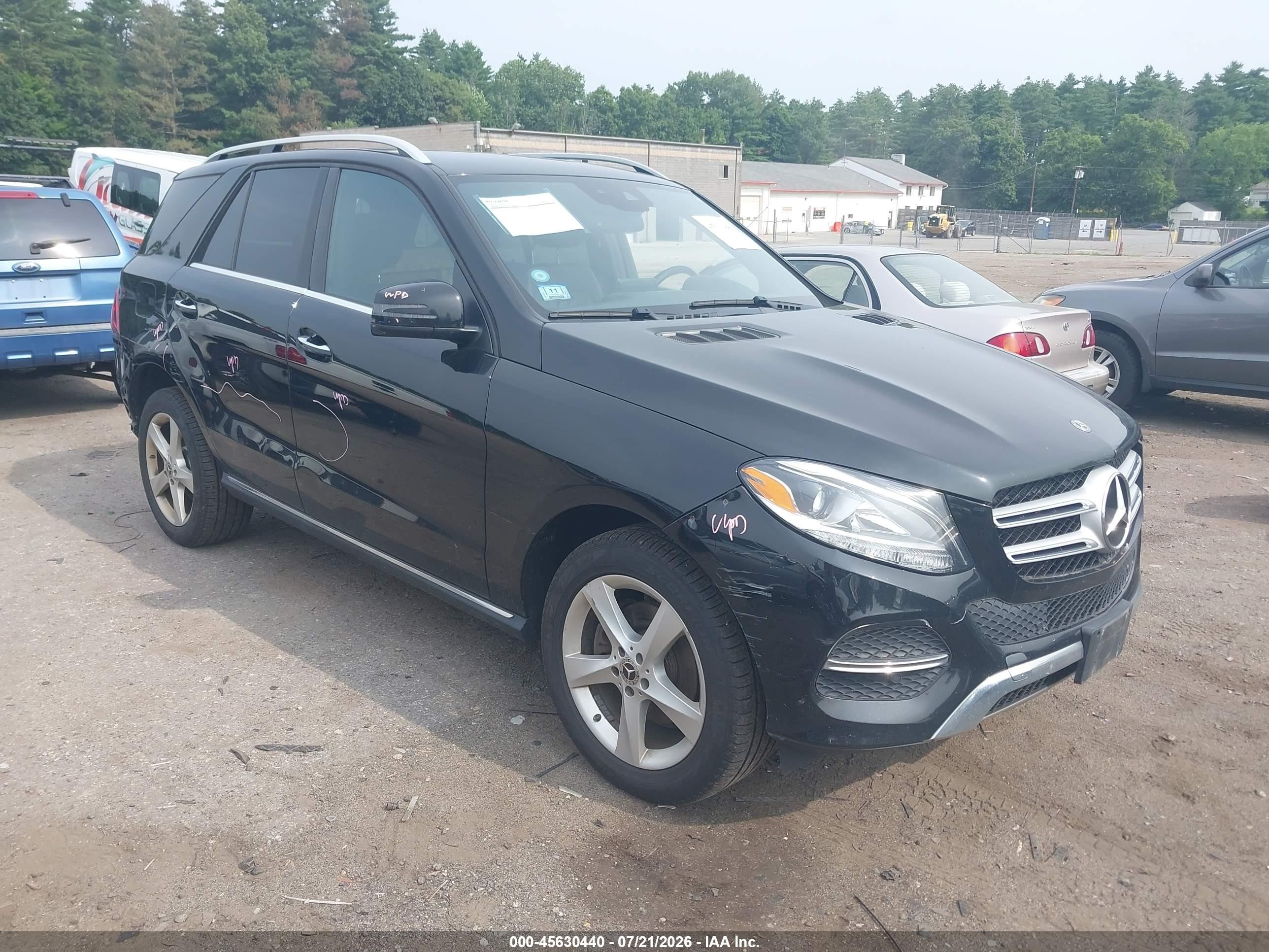 2018 Mercedes-Benz GLE 350, VIN 4JGDA5HB8JB169279 — Rear end