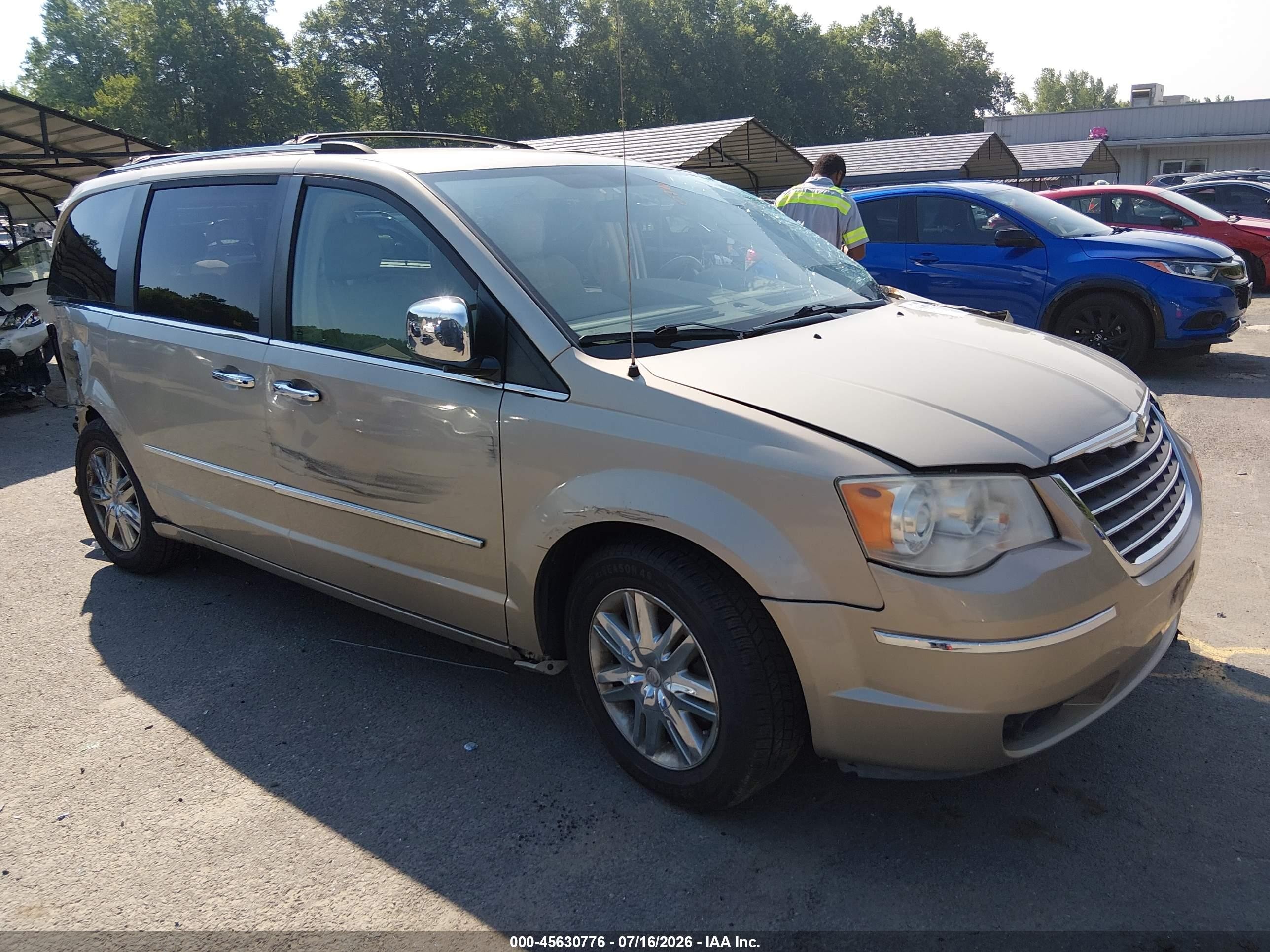 2009 Chrysler Town & Country Limited, VIN 2A8HR64X29R637941 — Rear end