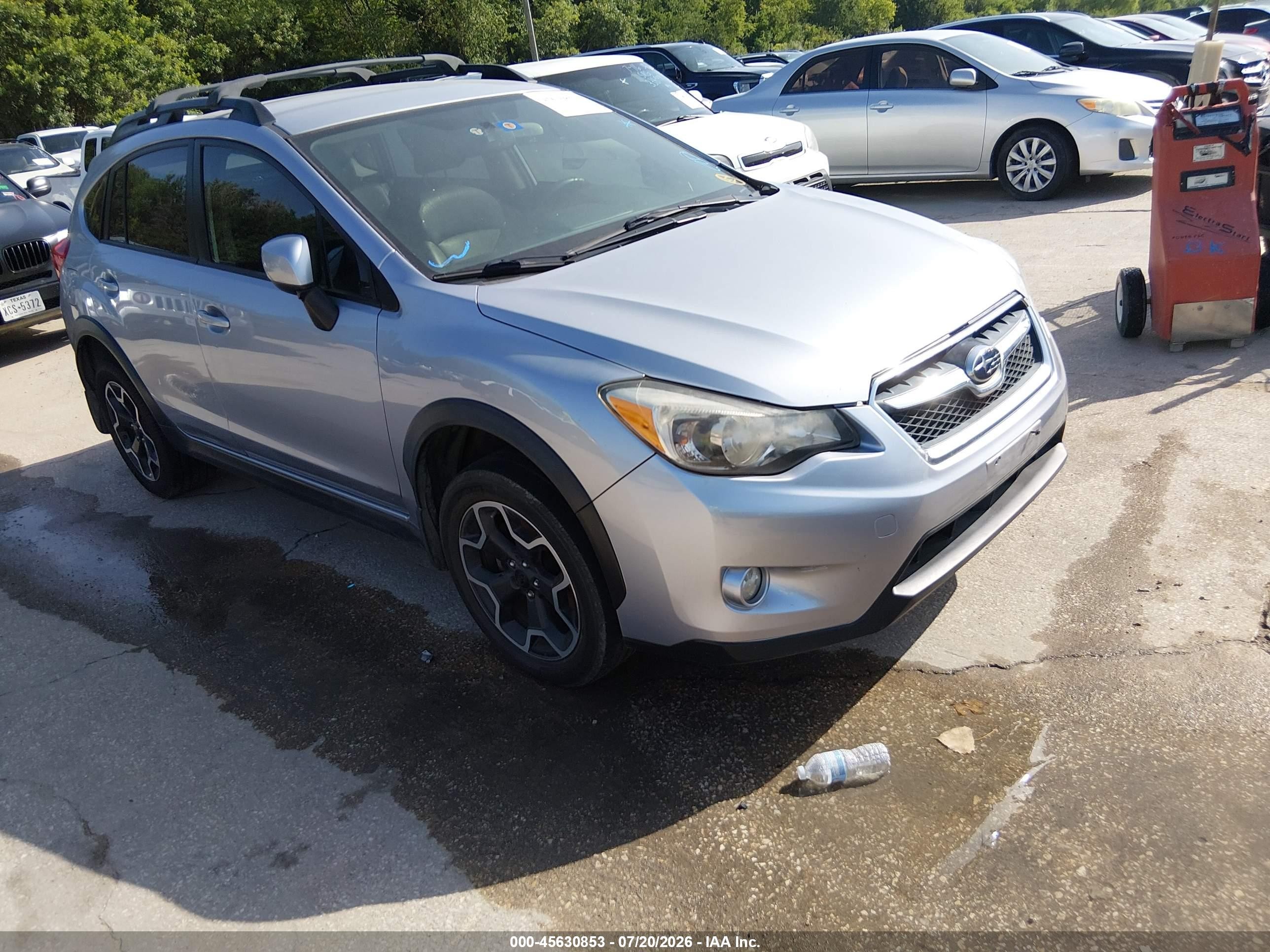 2014 Subaru Crosstrek Limited, VIN JF2GPAGC2E8304537 — Not stated