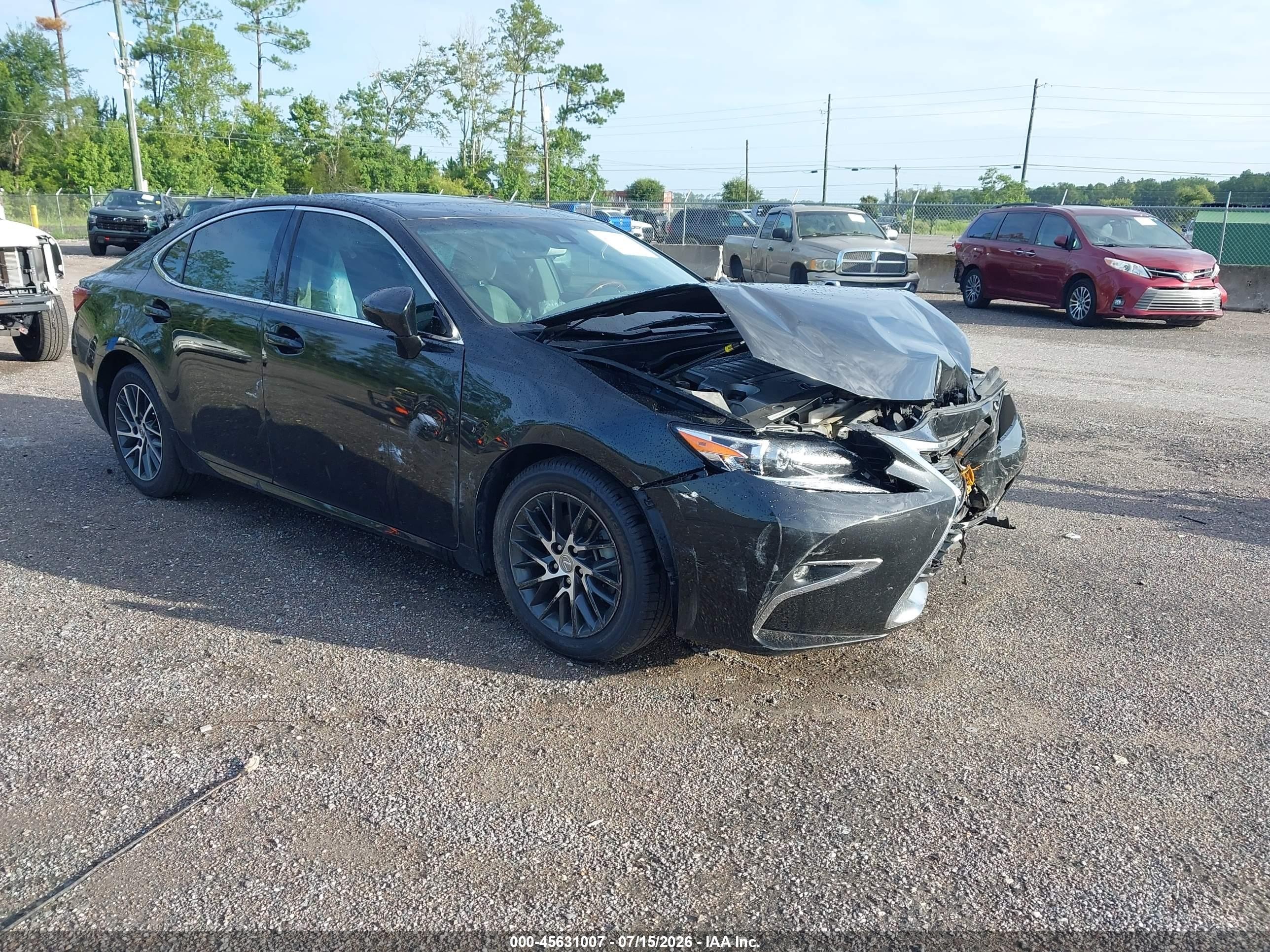 2017 Lexus ES 350, VIN 58ABK1GGXHU050652 — Front end