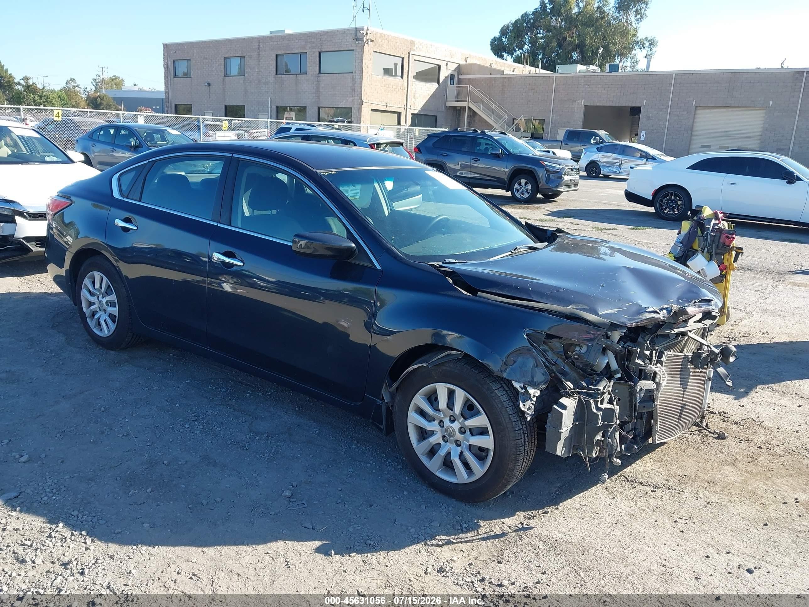 2014 Nissan Altima 2.5, VIN 1N4AL3AP7EN212161 — Front end