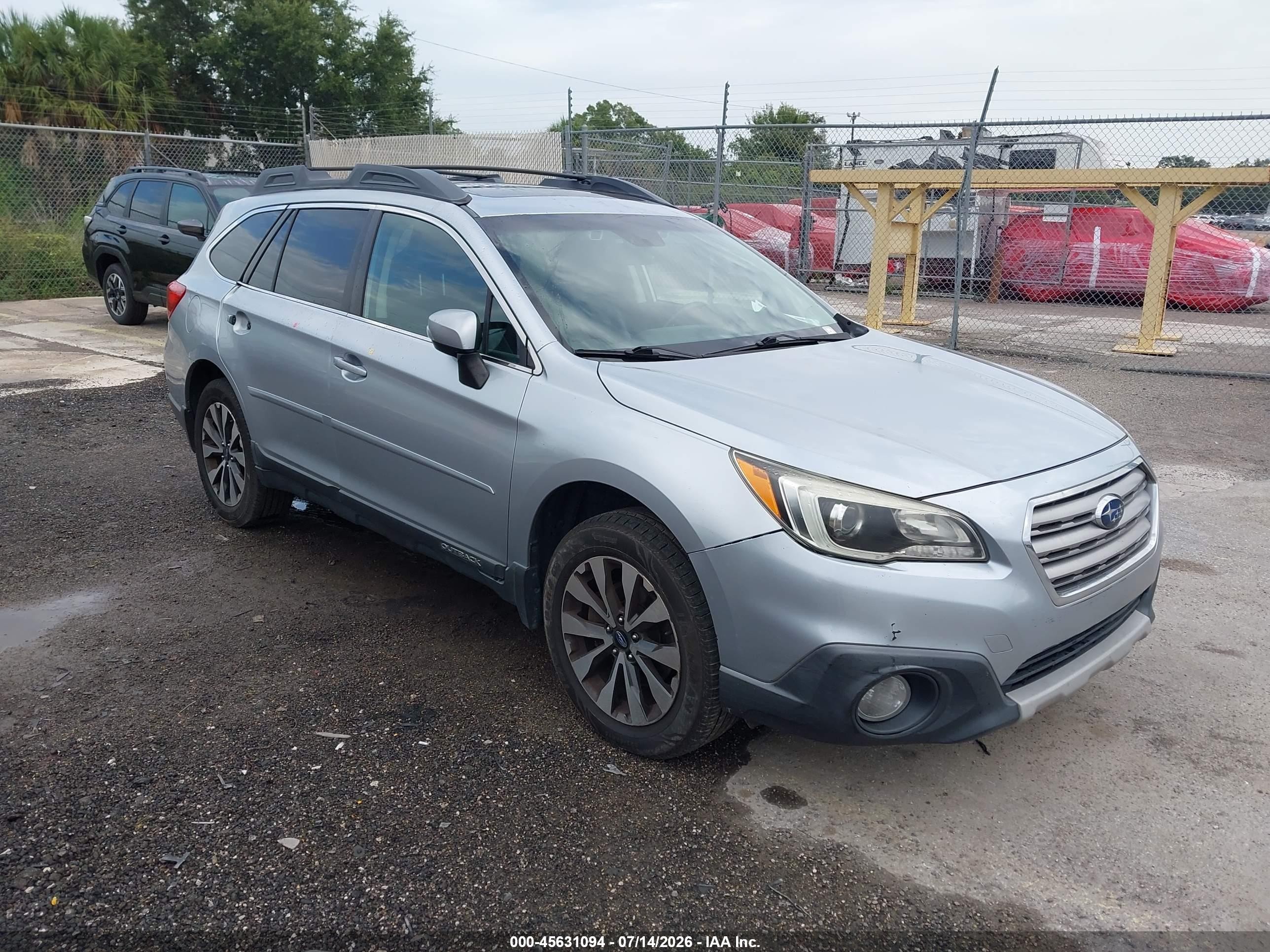 2016 Subaru Outback Limited, VIN 4S4BSENC2G3231618 — Front end