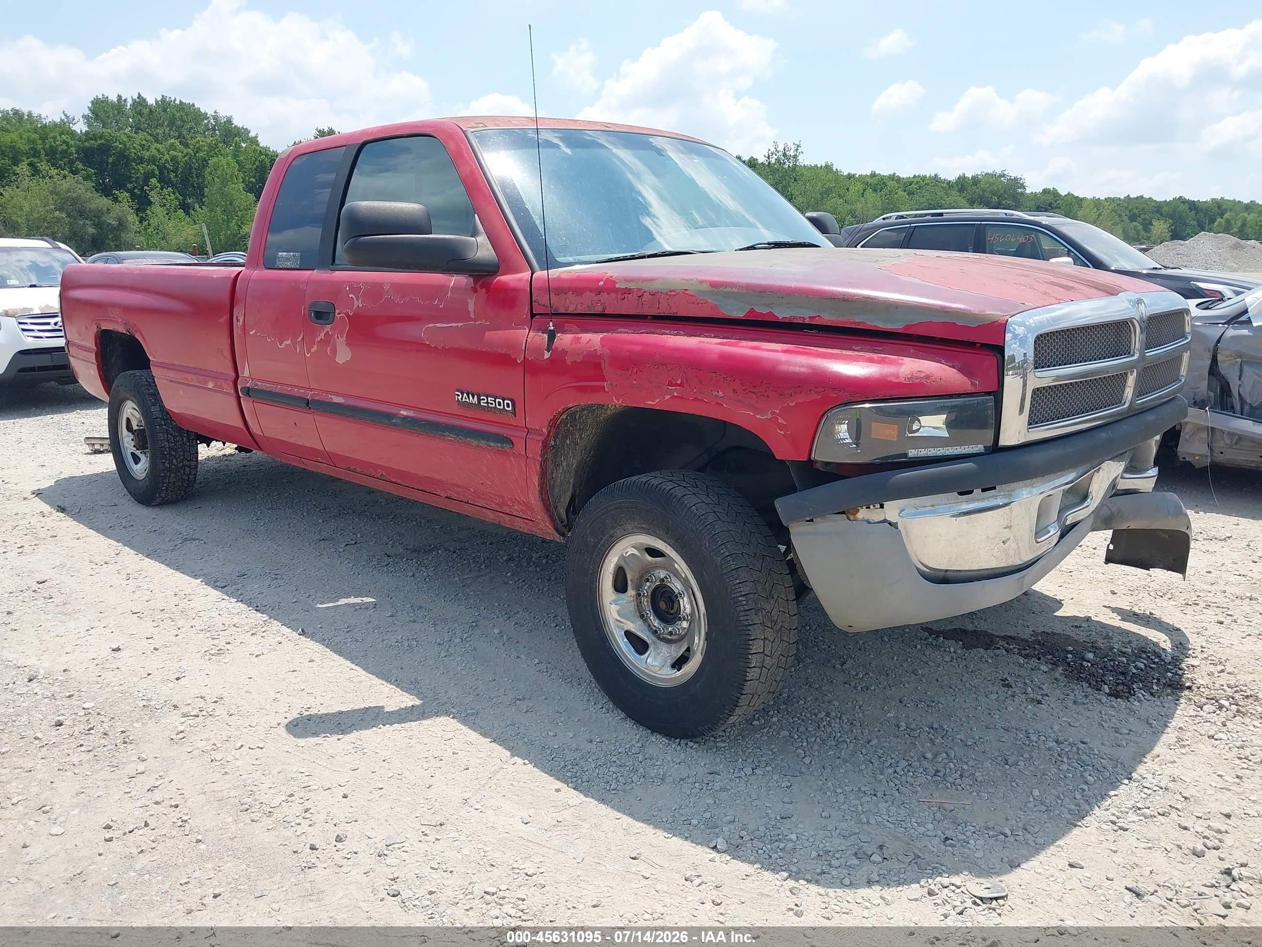 2000 Dodge 2500, VIN 3B7KC2366YG122929 — Перед