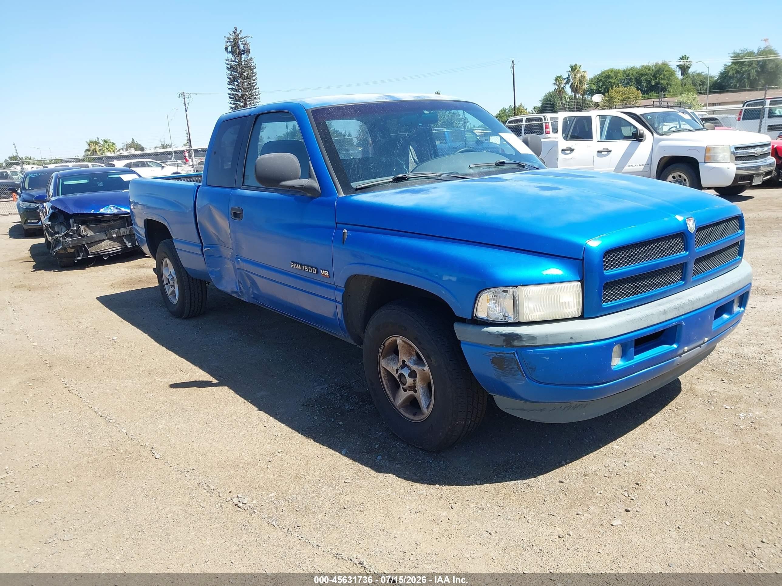 1998 Dodge 1500, VIN 3B7HC12Z6WM259416 — Side