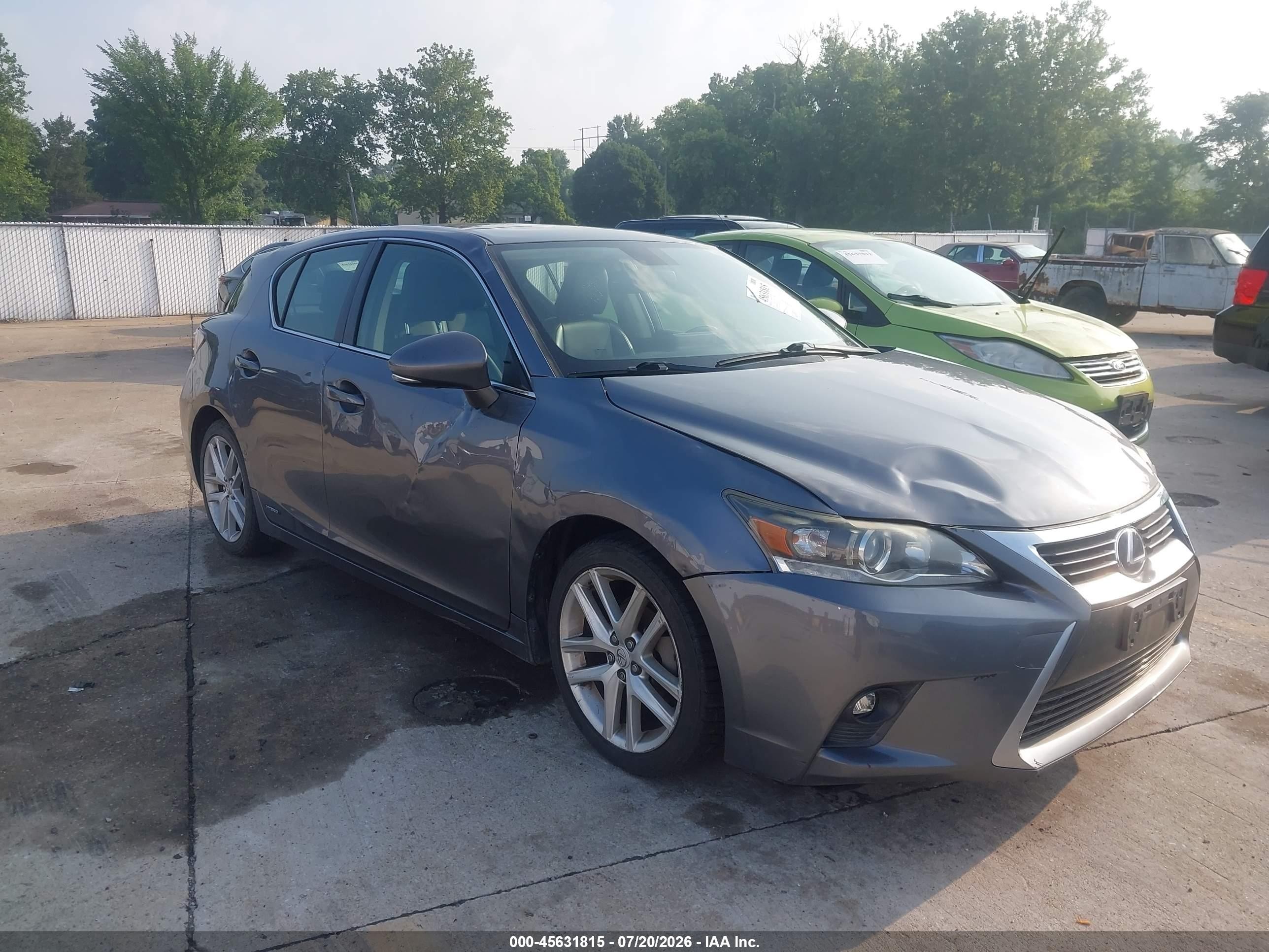 2015 Lexus CT 200h, VIN JTHKD5BH6F2220364 — Normal wear