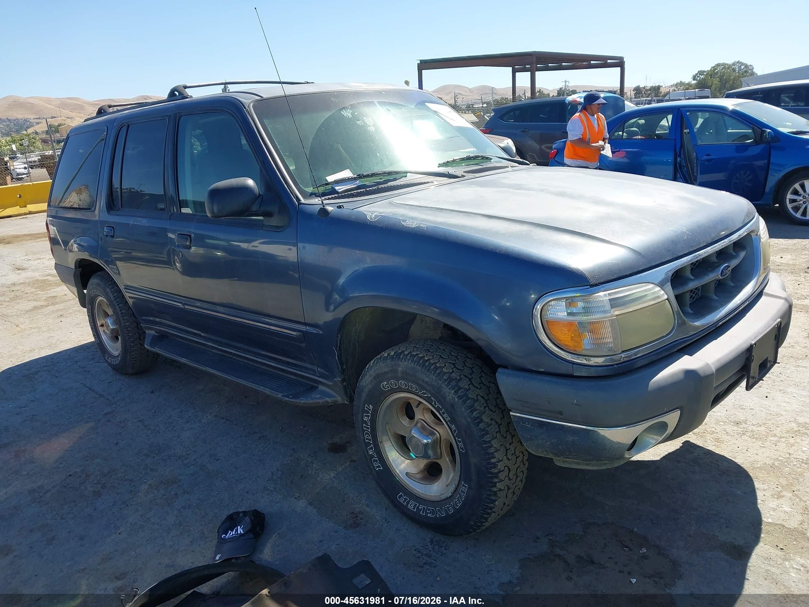 2001 Ford Explorer XLT, VIN 1FMZU73E91ZA77874 — Обычный износ