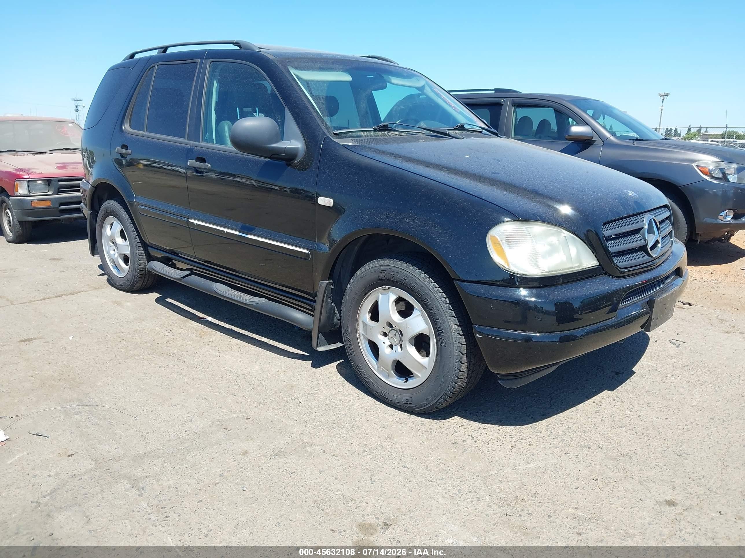 1999 Mercedes-Benz M 320/430/500, VIN 4JGAB72E9XA131962 — Обычный износ