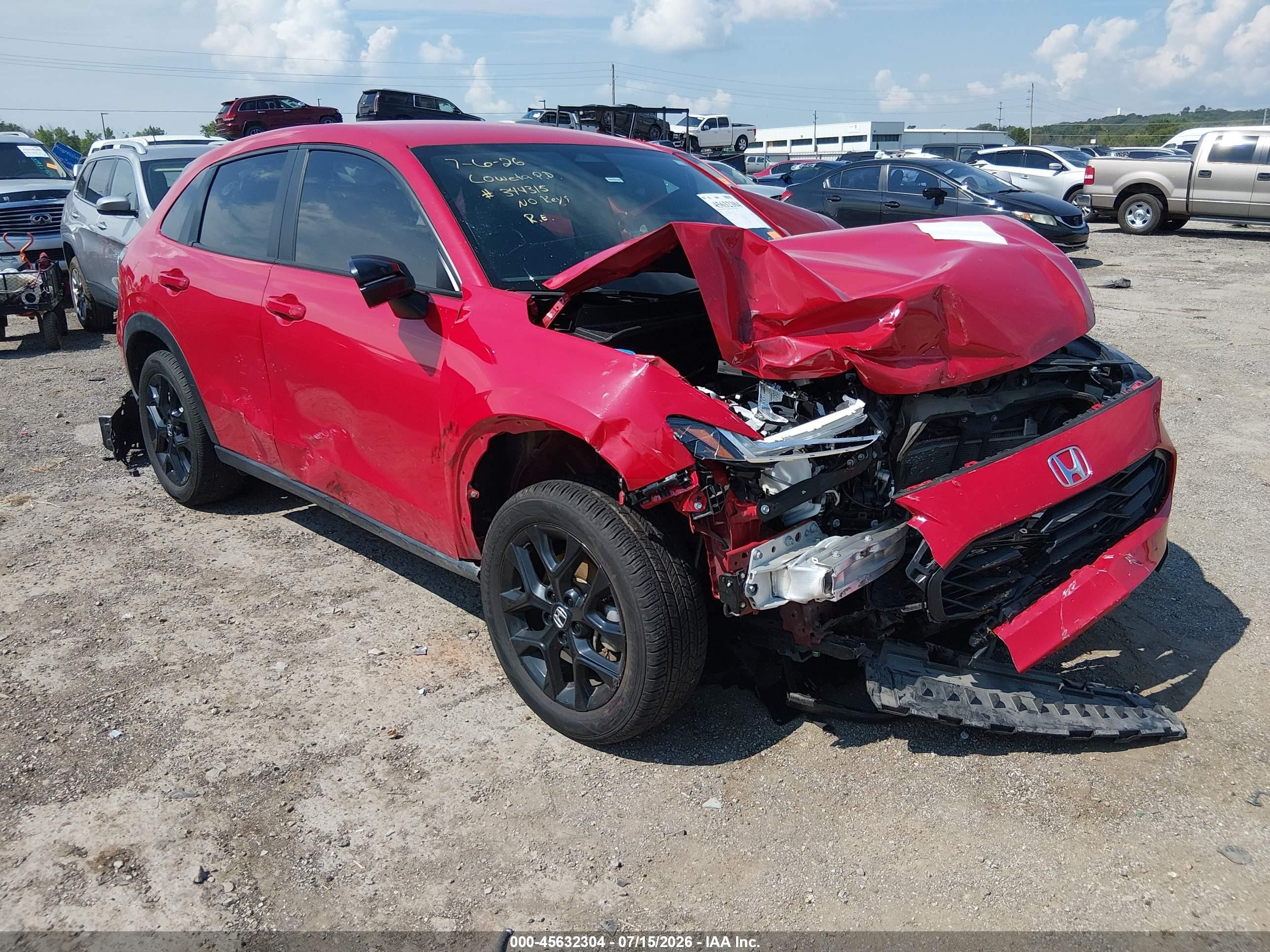 2023 Honda HR-V Sport, VIN 3CZRZ1H56PM704336 — Перед
